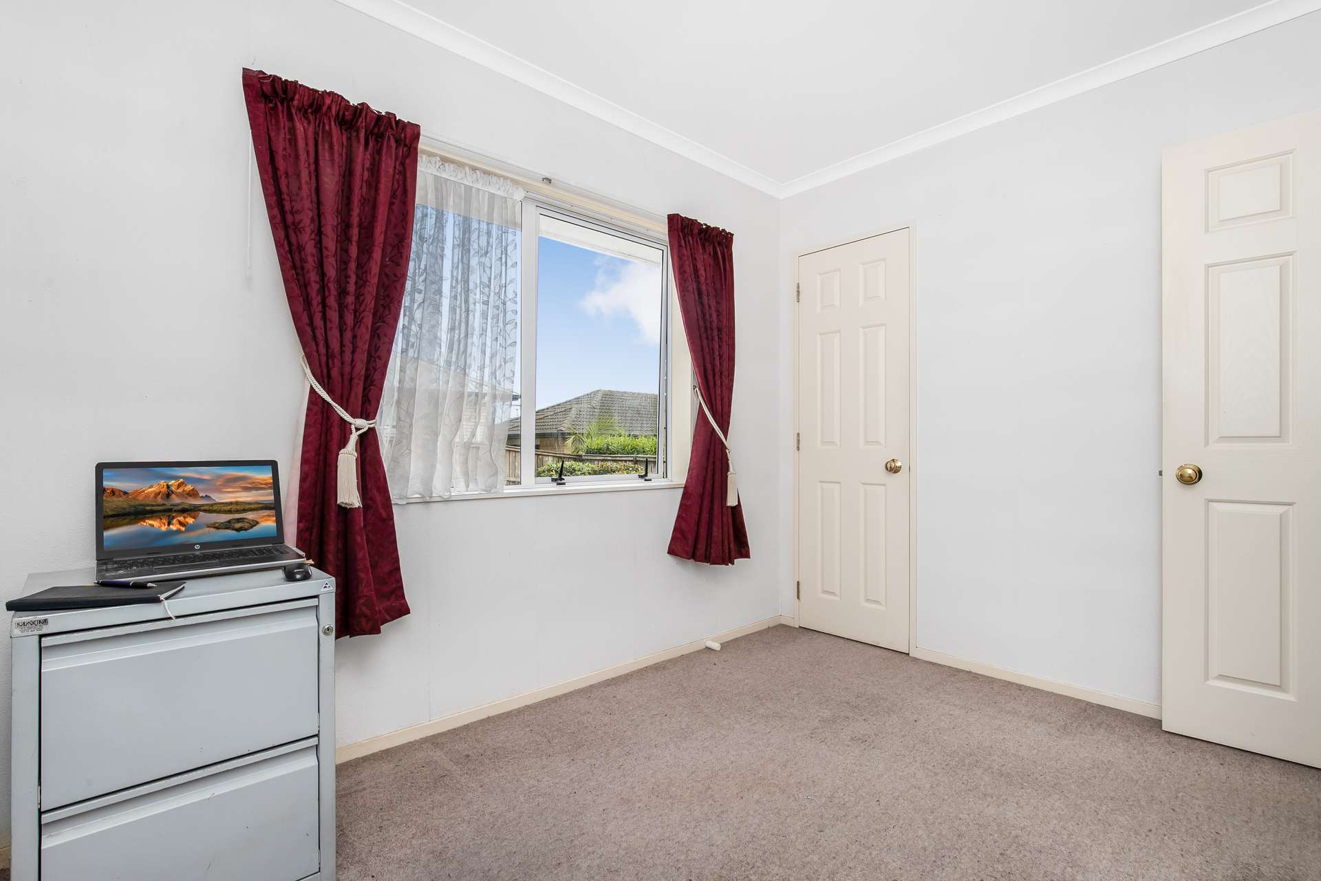 19b Shannon Grove (also known as 19B Puriri Road) photo 5