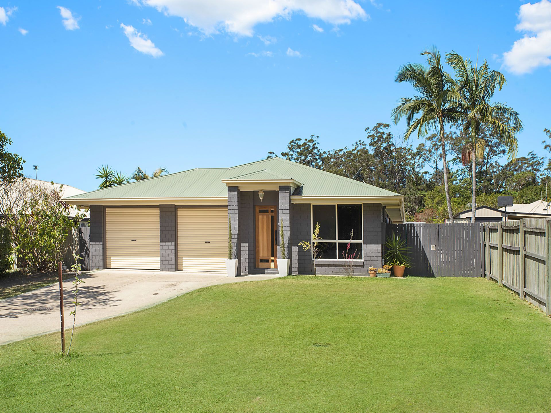 5 Cobb & Co Lane, PALMWOODS QLD 4555