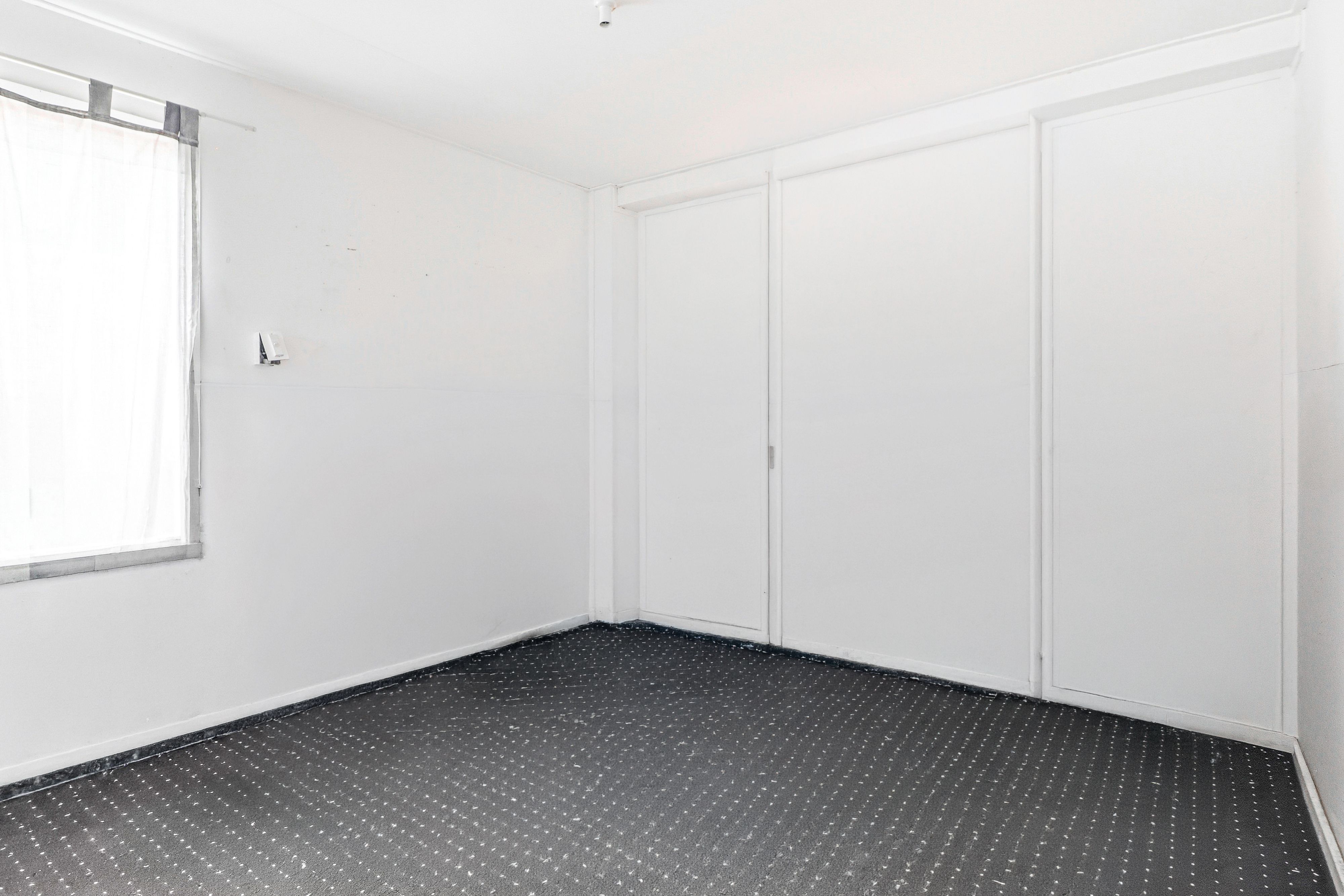 5 Hering Avenue — photo 18 of 25