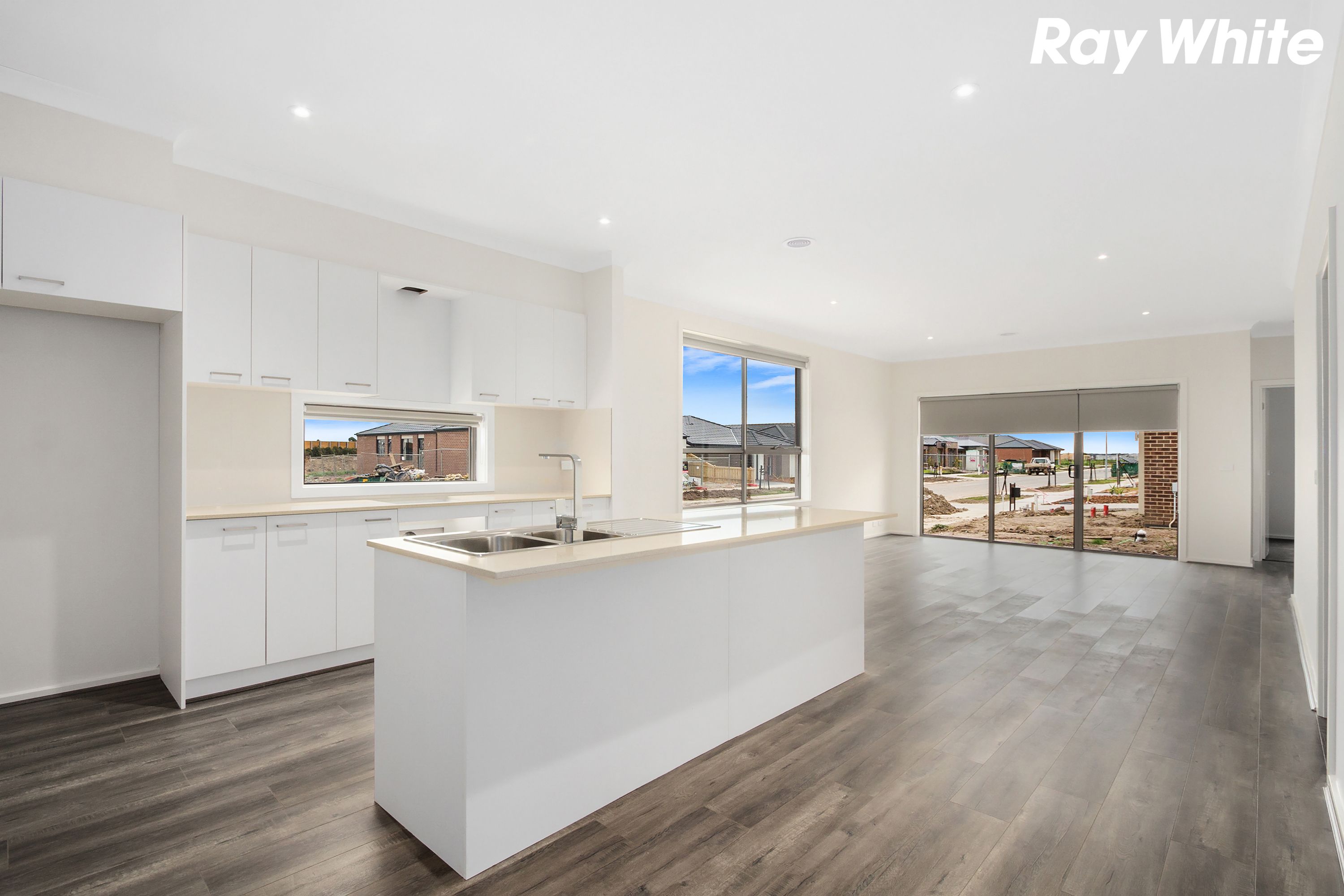 12 Hampstead Street, Pakenham, VIC 3810