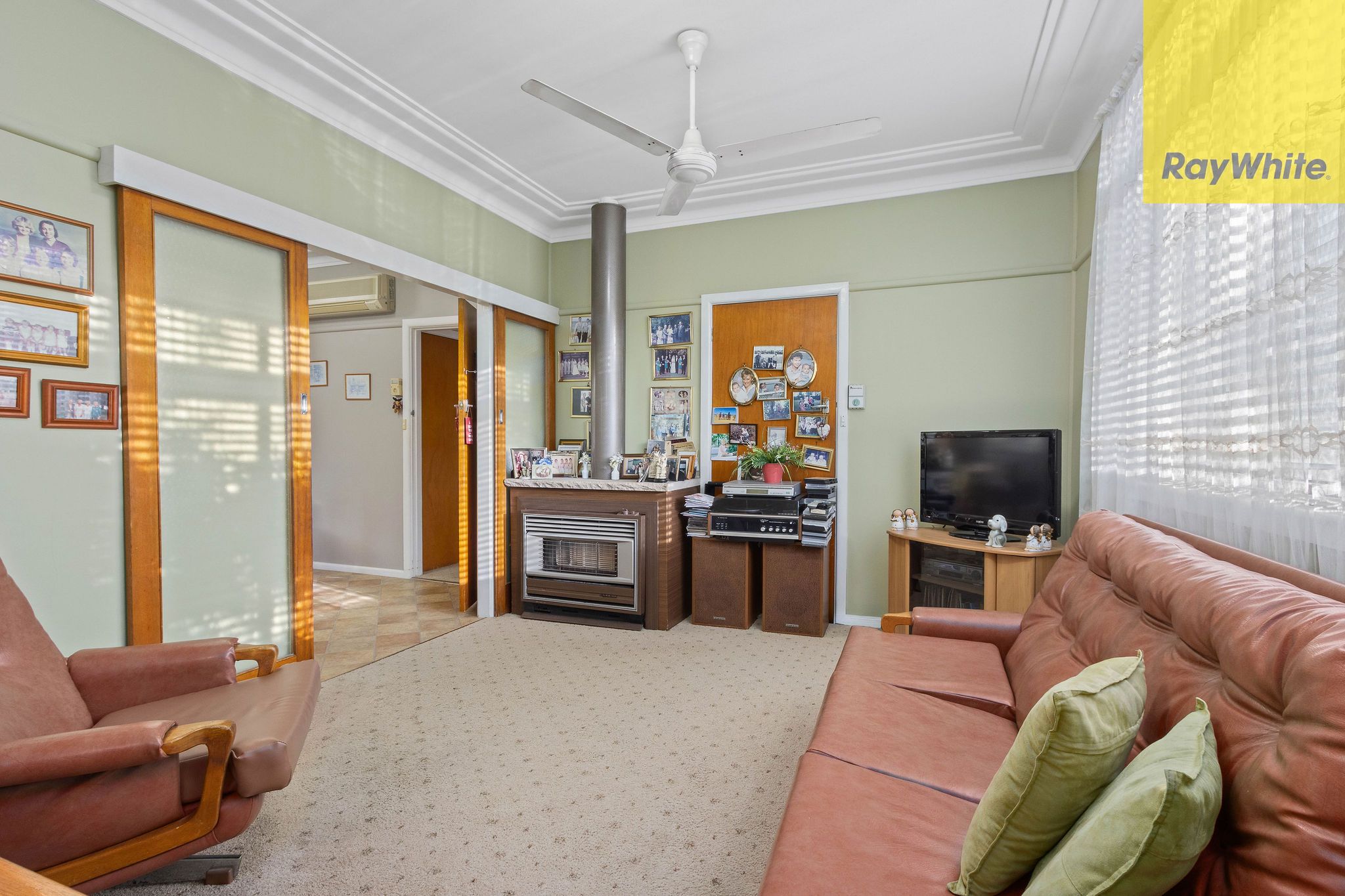 17 Queensbury Road, Padstow Heights, NSW 2211