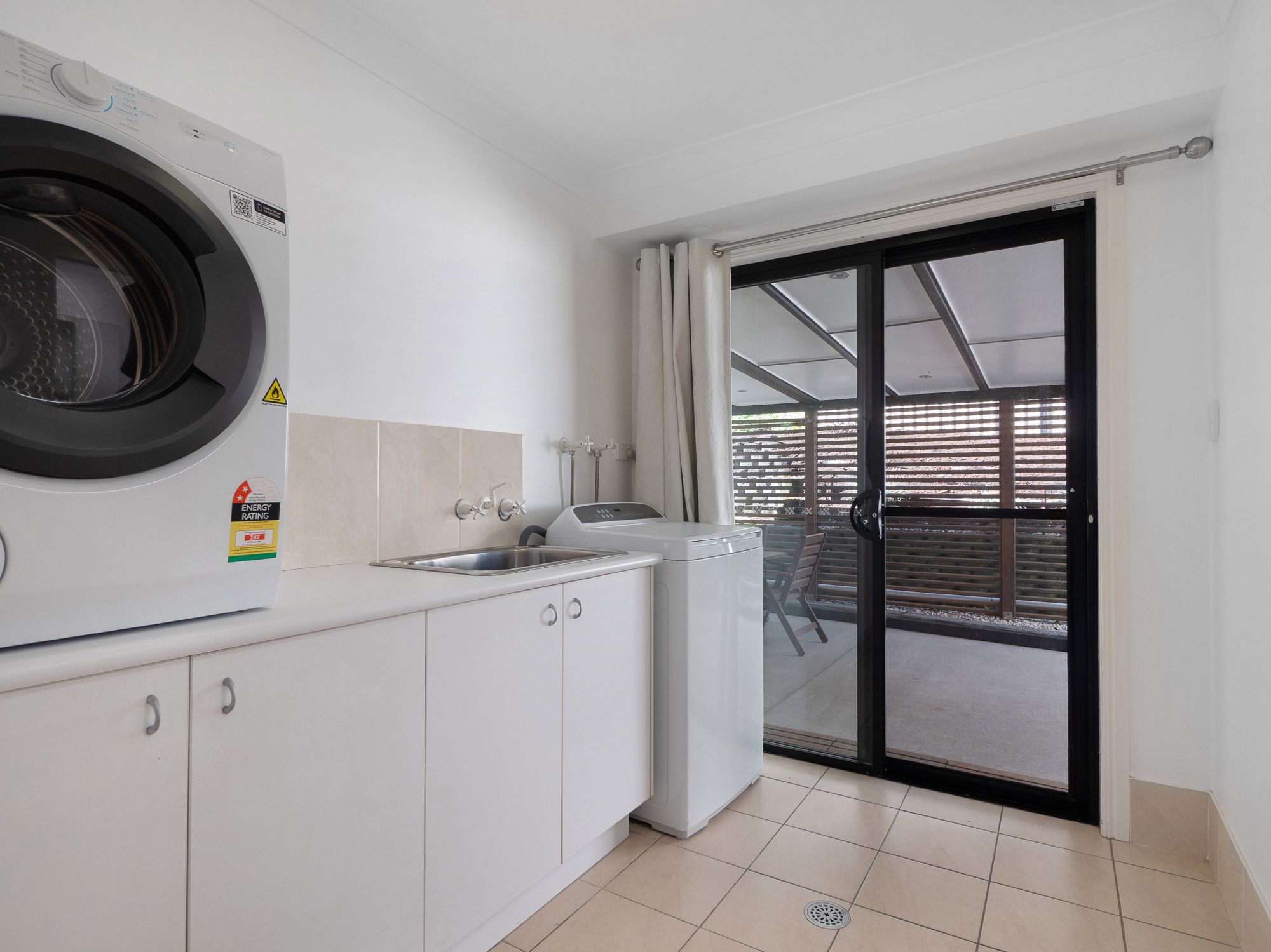 32 Kookaburra Terrace — photo 18 of 24
