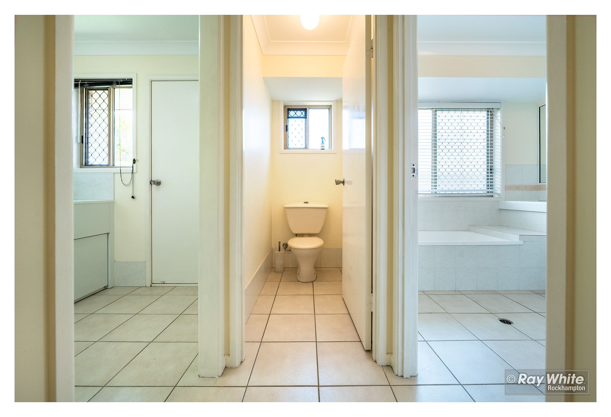 10 Skinner Drive, Norman Gardens, QLD 4701