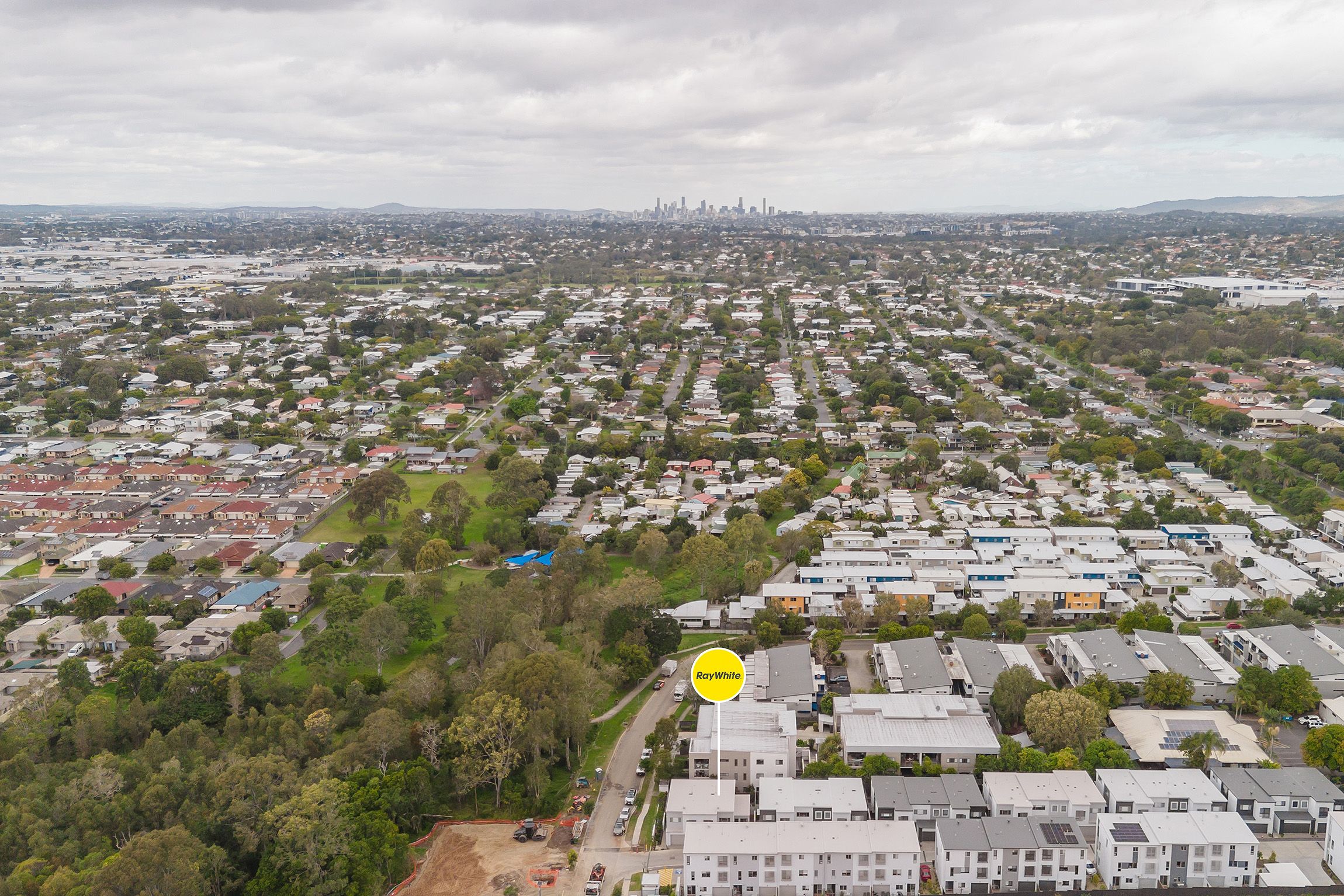 2/36 Liberty Drive — photo 22 of 23