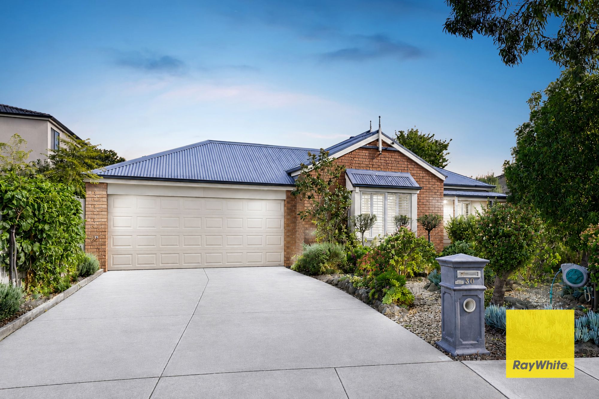 30 Barring Boulevard, Cairnlea, VIC 3023