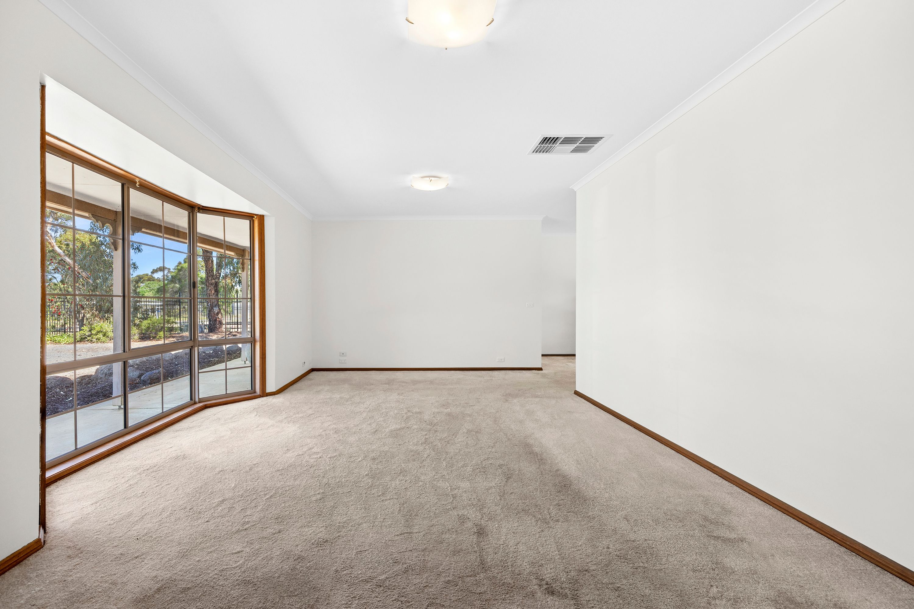 3 Harold Court — photo 3 of 21