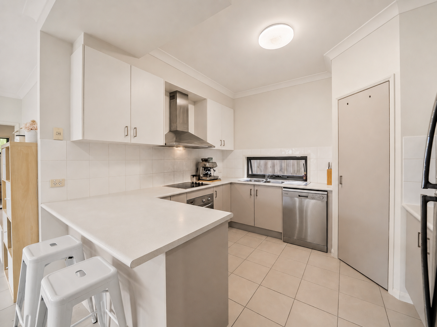15 Wallaby Street — photo 3 of 16