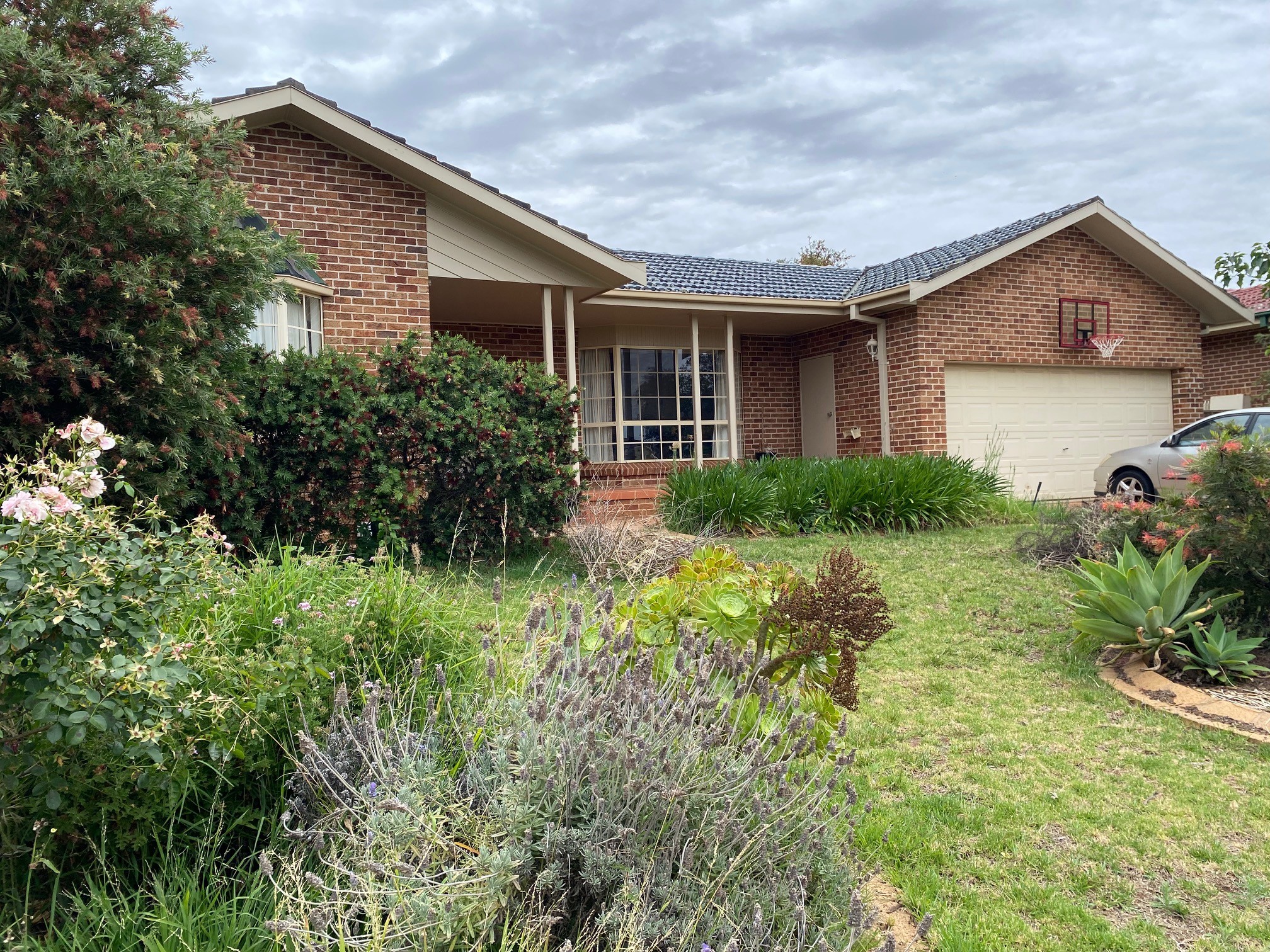 34 ROBERTSON Street, Griffith, NSW 2680