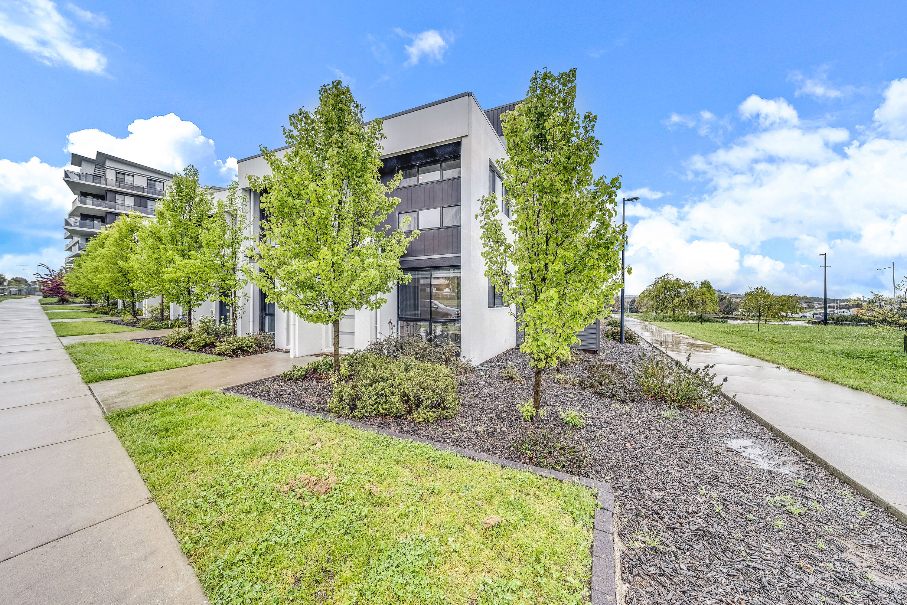 16/2 Newchurch Street, COOMBS, ACT 2611