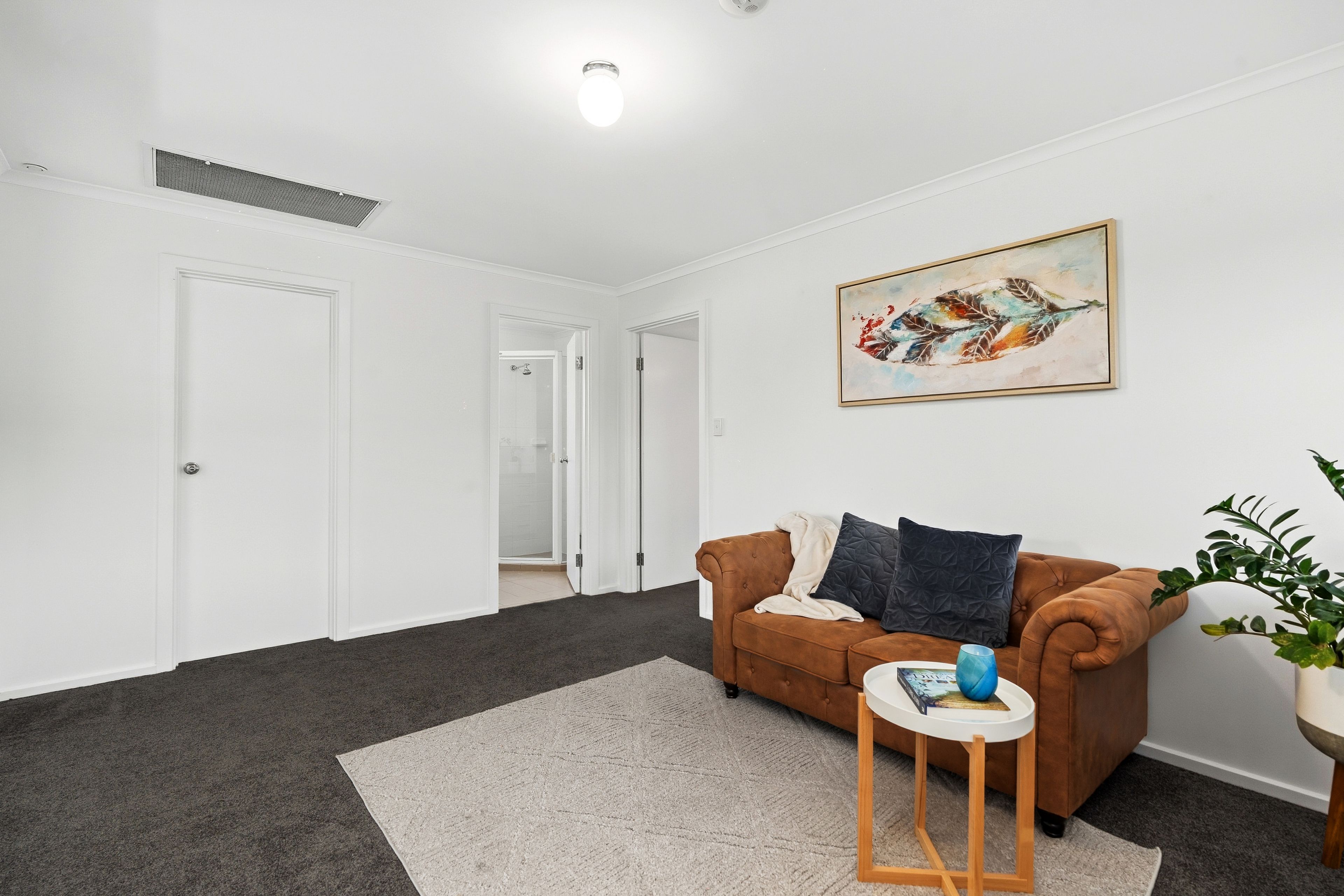 8 Sugarloaf Lane — photo 12 of 20