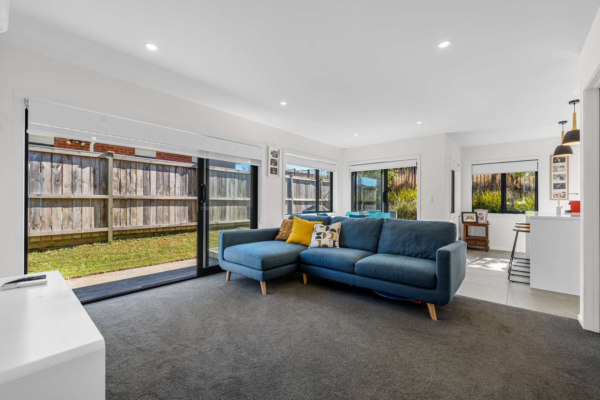 40 Accolage Boulevard photo 2