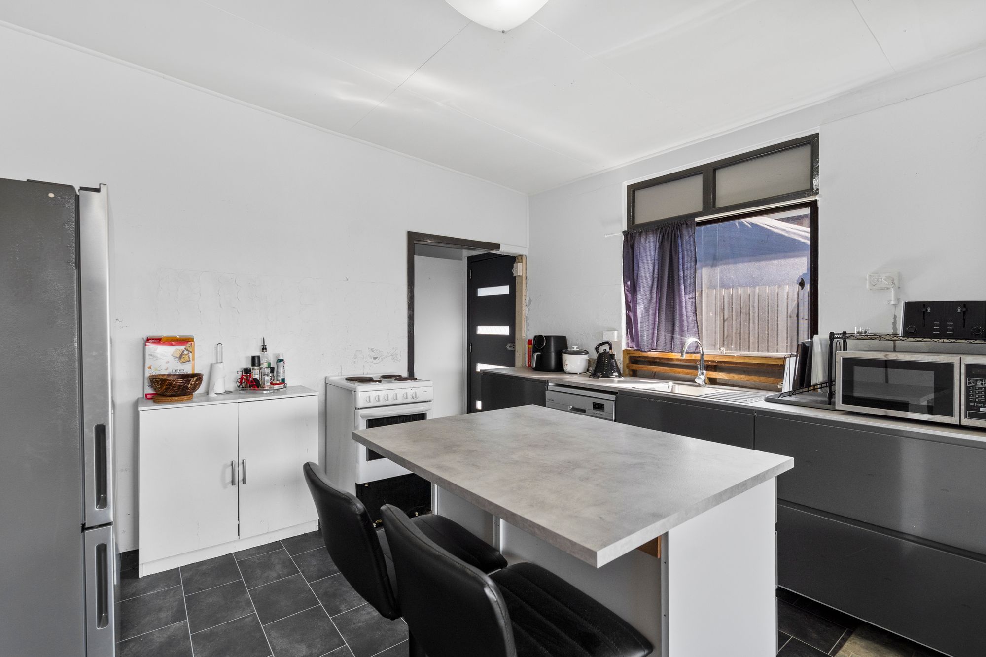 12 Rudge Street, Woodridge, QLD 4114 - Sold House - Ray White Sunnybank
