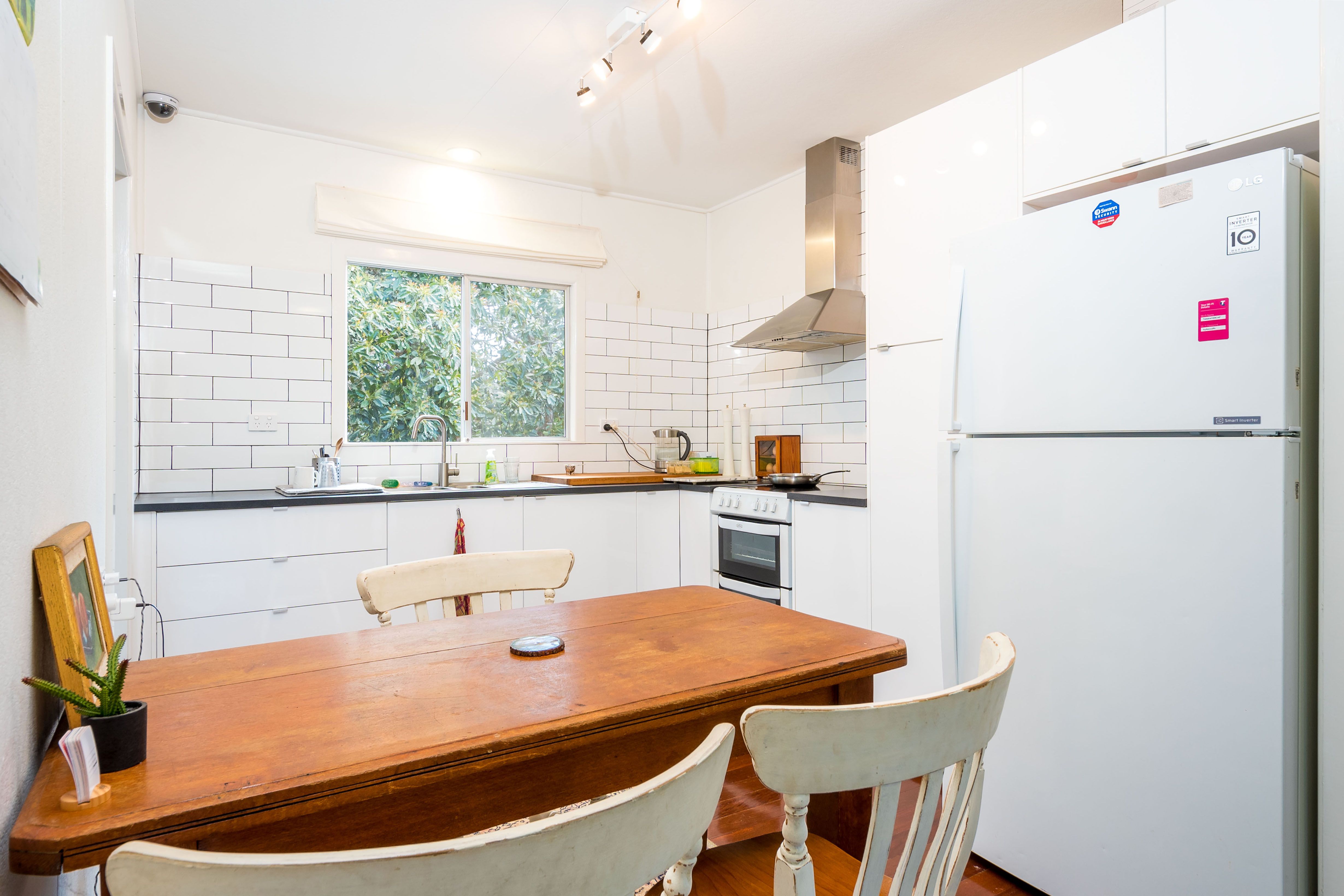 10 Southport Avenue, Tamborine Mountain, QLD 4272