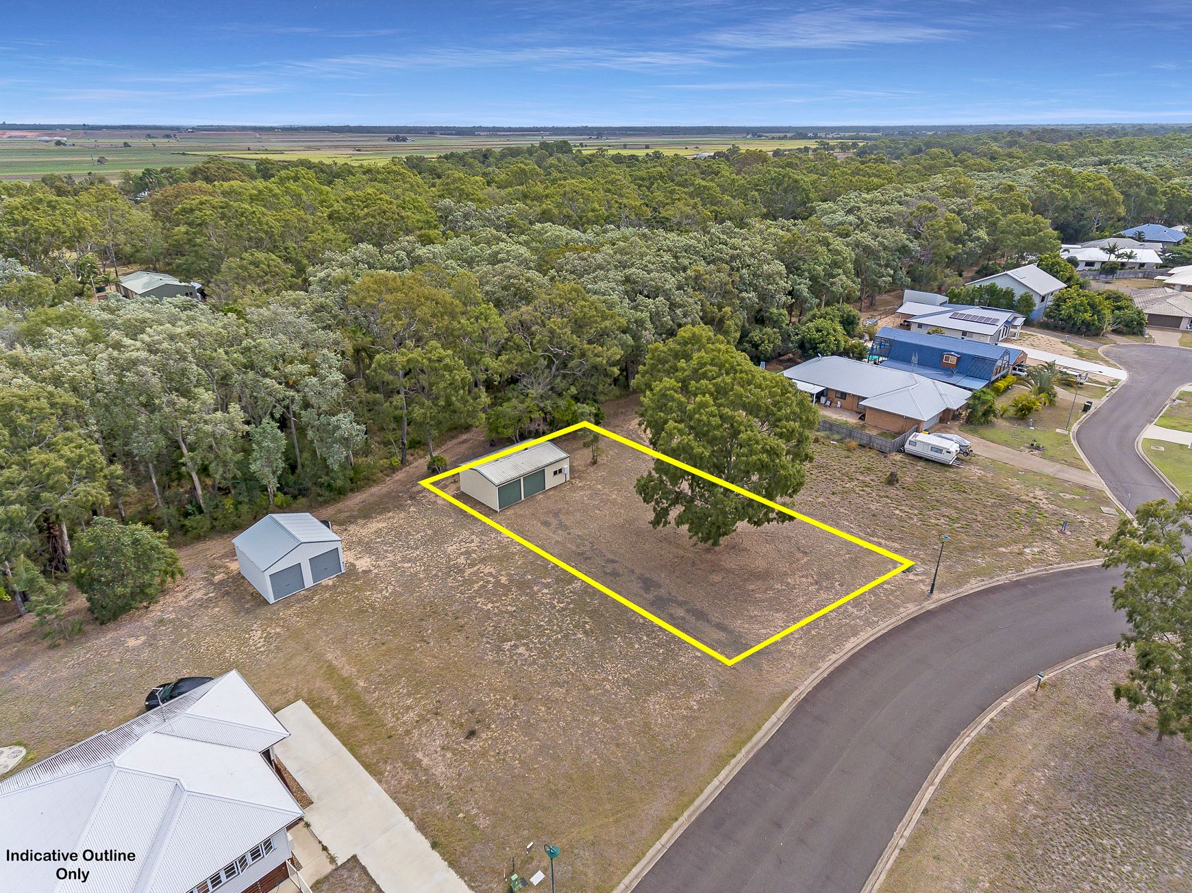 27 Alexander Drive, Moore Park Beach, QLD 4670