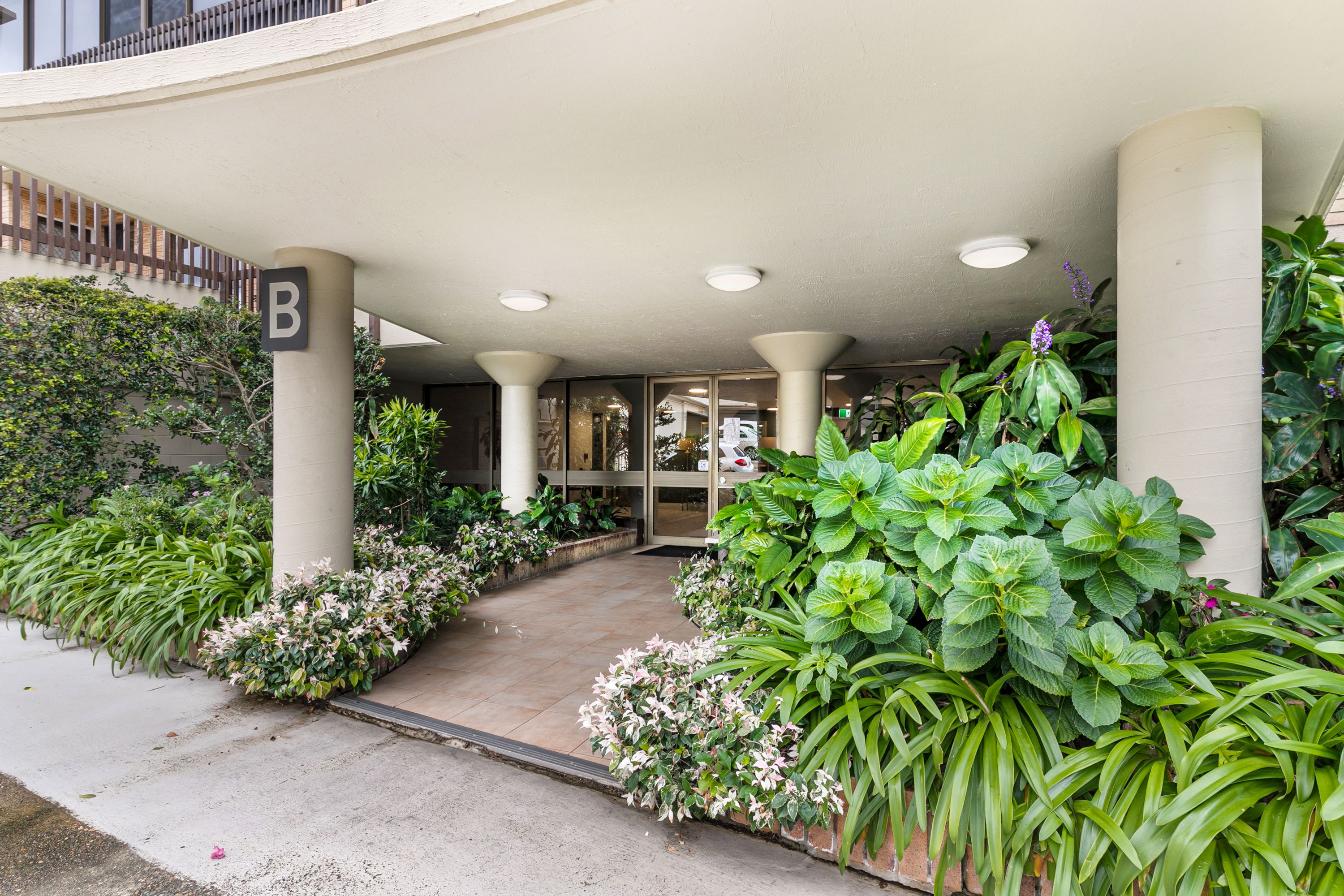 32 Swann Road, Taringa QLD 4068