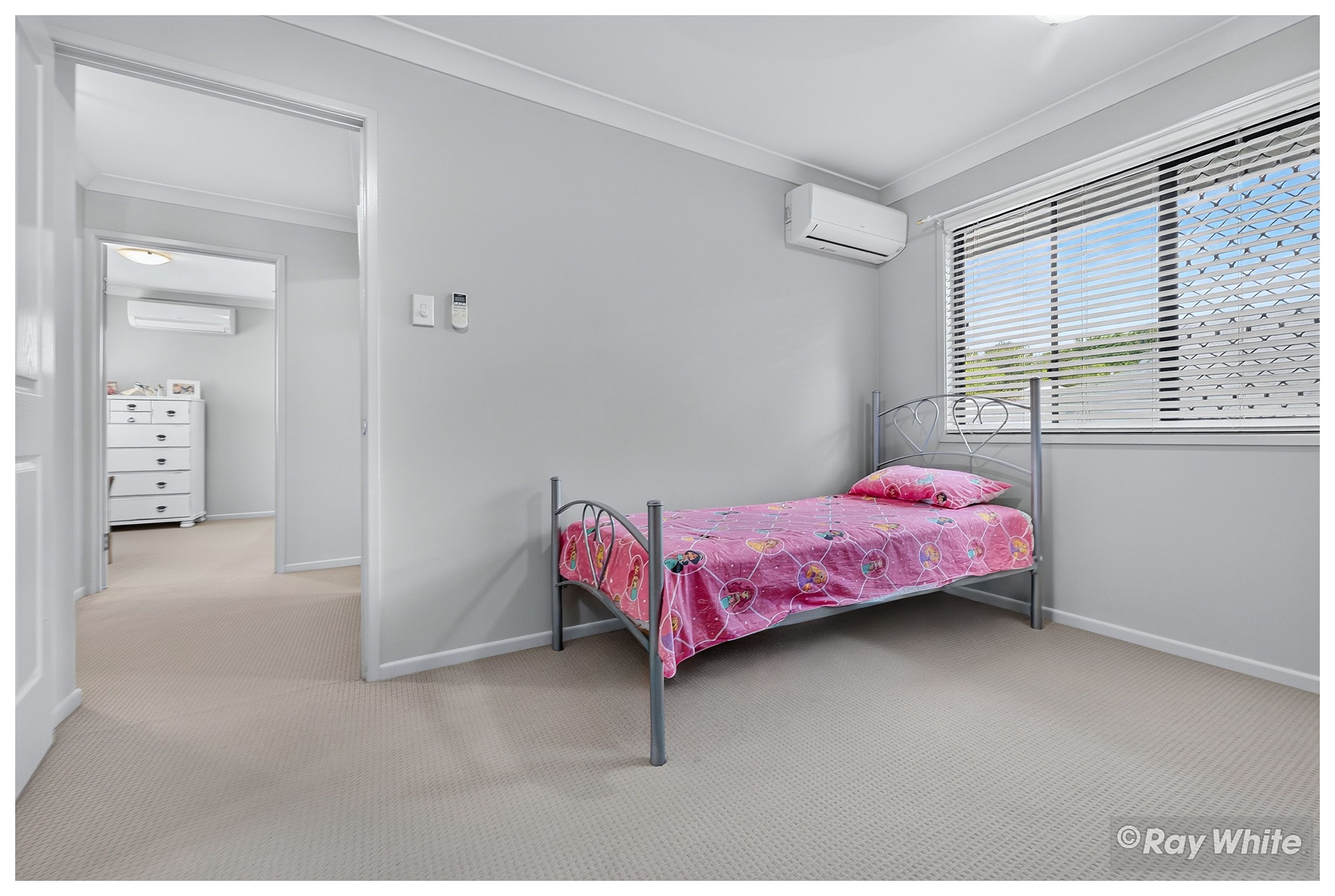 3/16 Thurston Street — photo 18 of 30