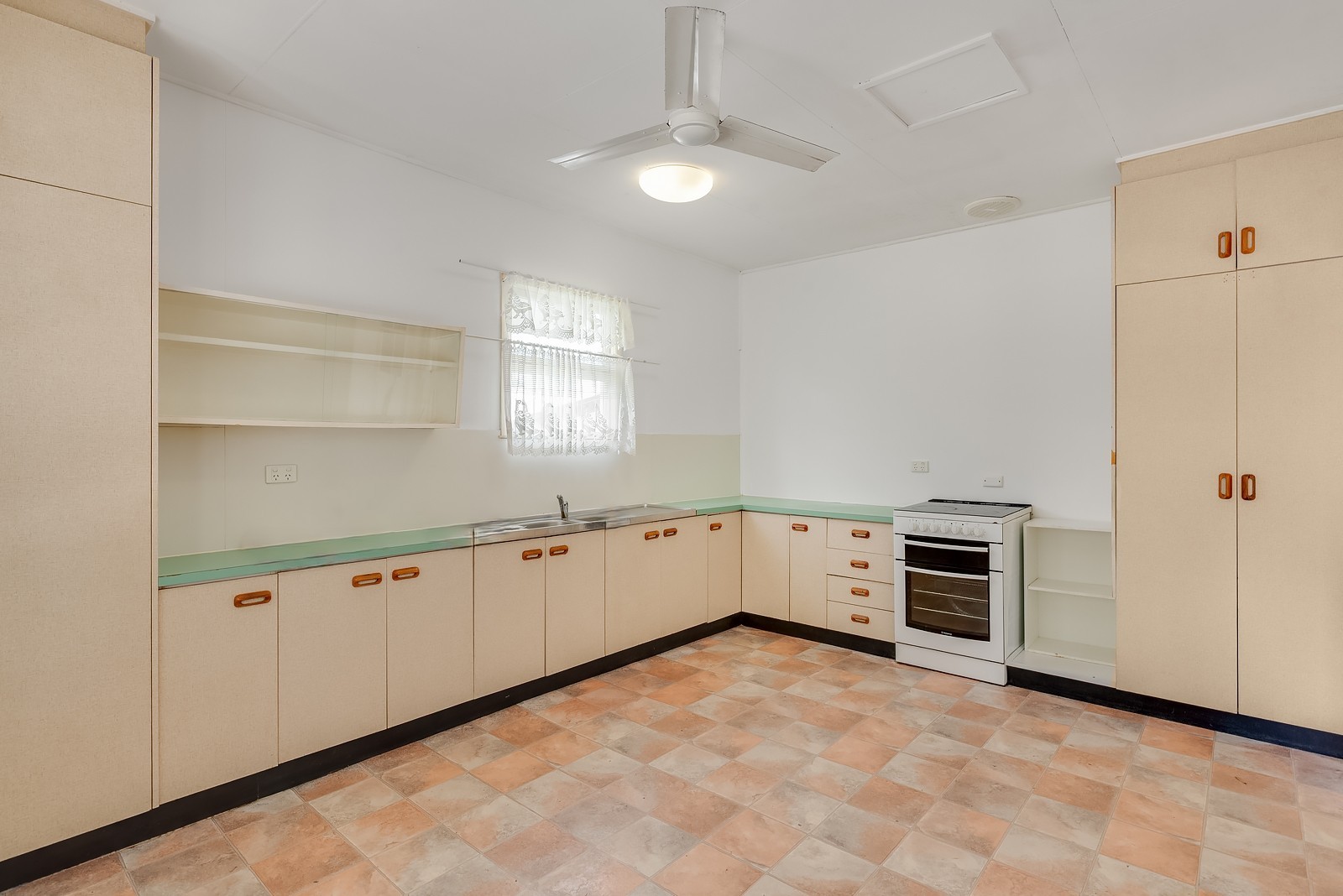30 Red Hill Road, Gympie, QLD 4570