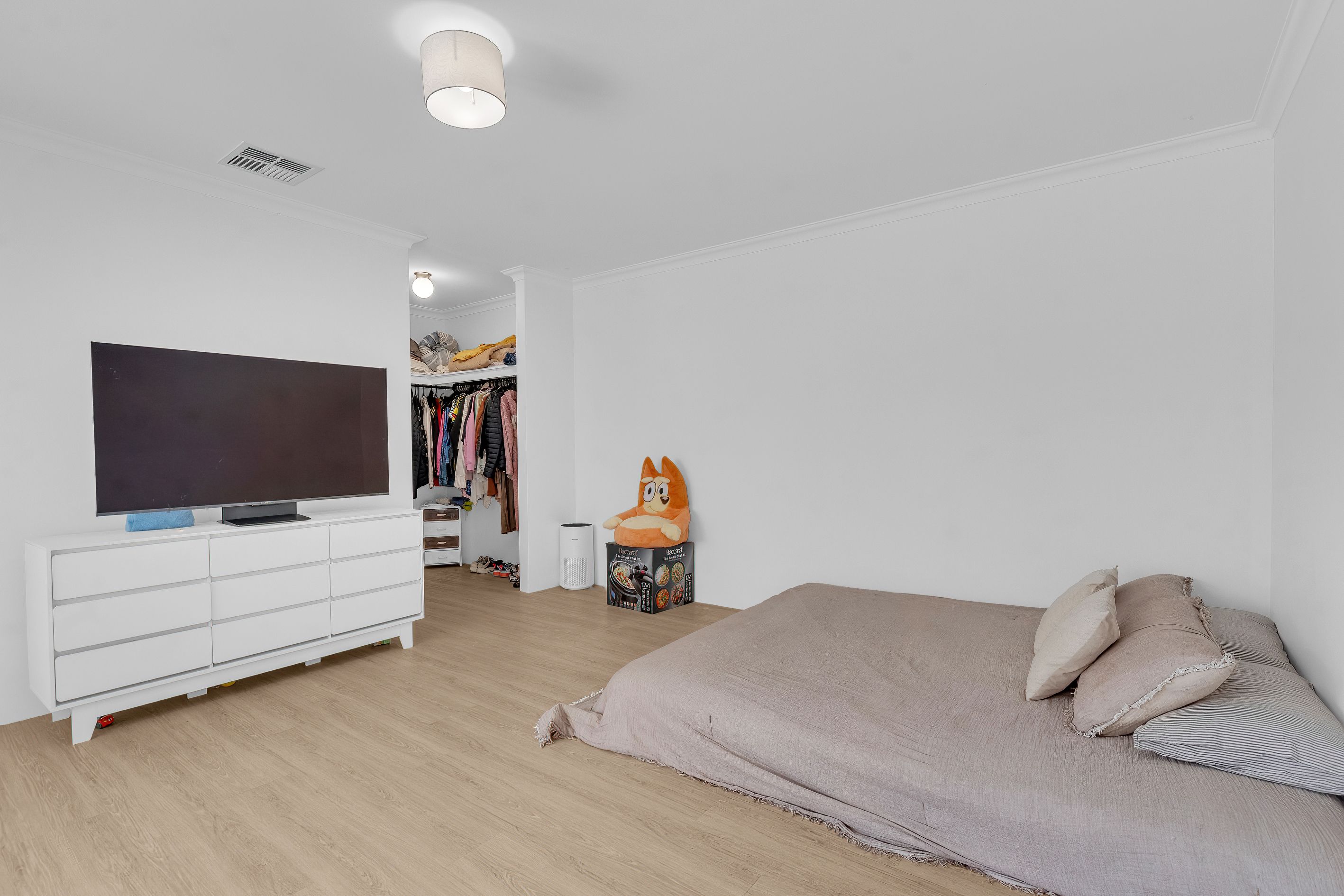 7 Flemington Drive — photo 4 of 18