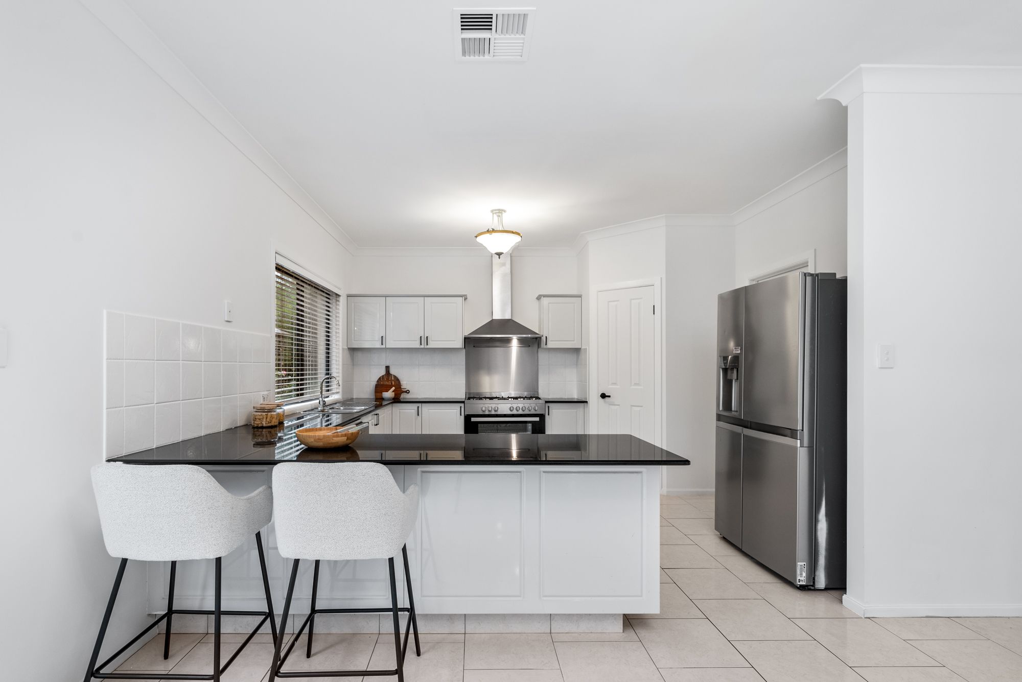 2 Cobble Circuit, West Hoxton, NSW 2171