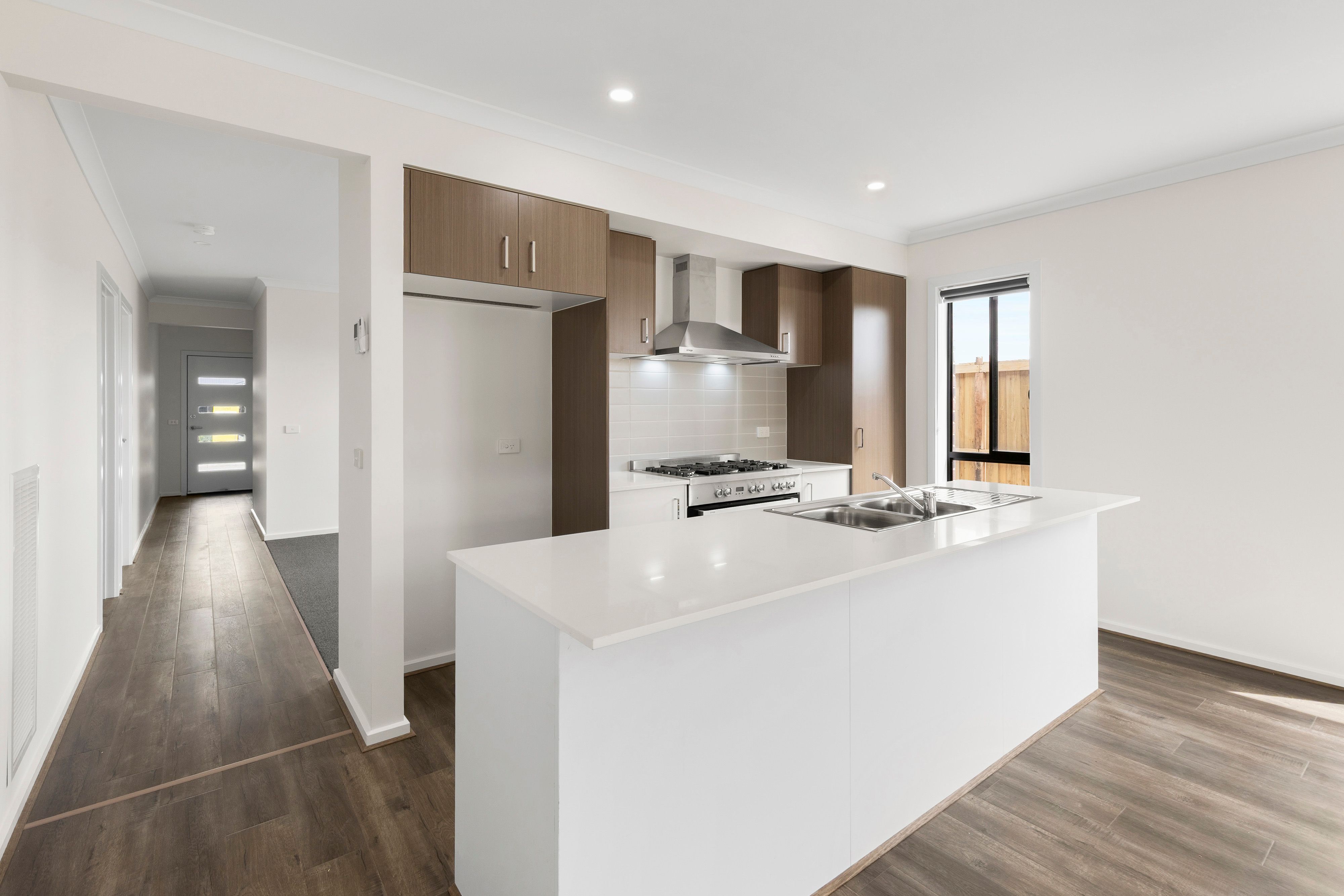 5 Balmore Street, Beveridge, VIC 3753 - Leased House - Ray White ...