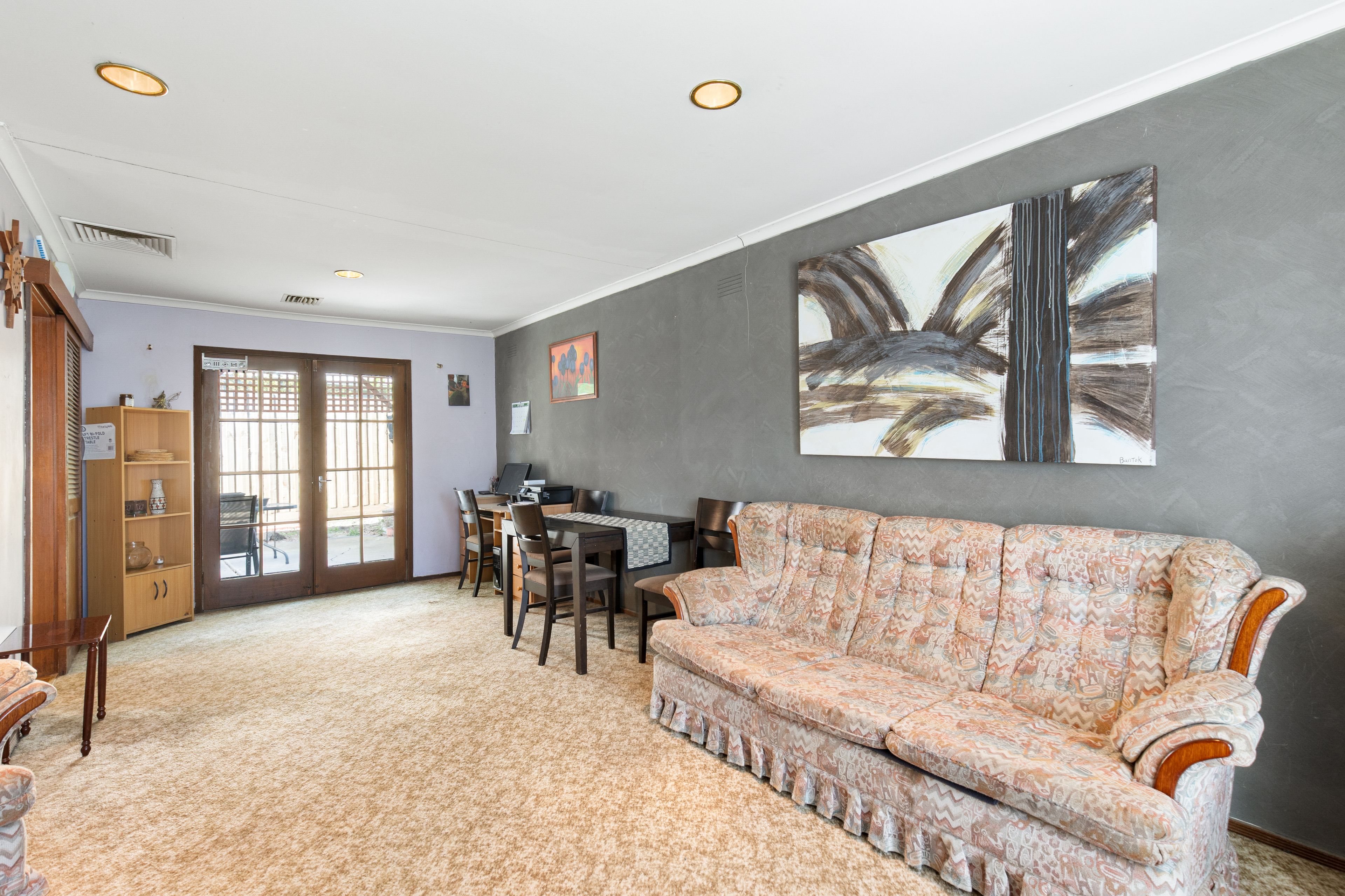 6 Deanswood Court — photo 5 of 12