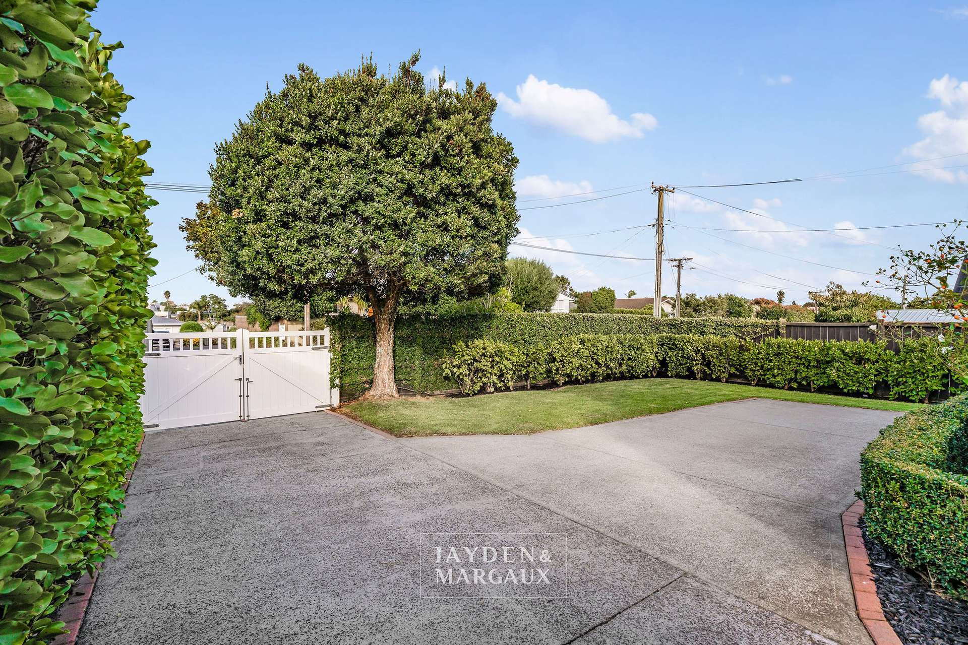 8 Peek Street photo 15