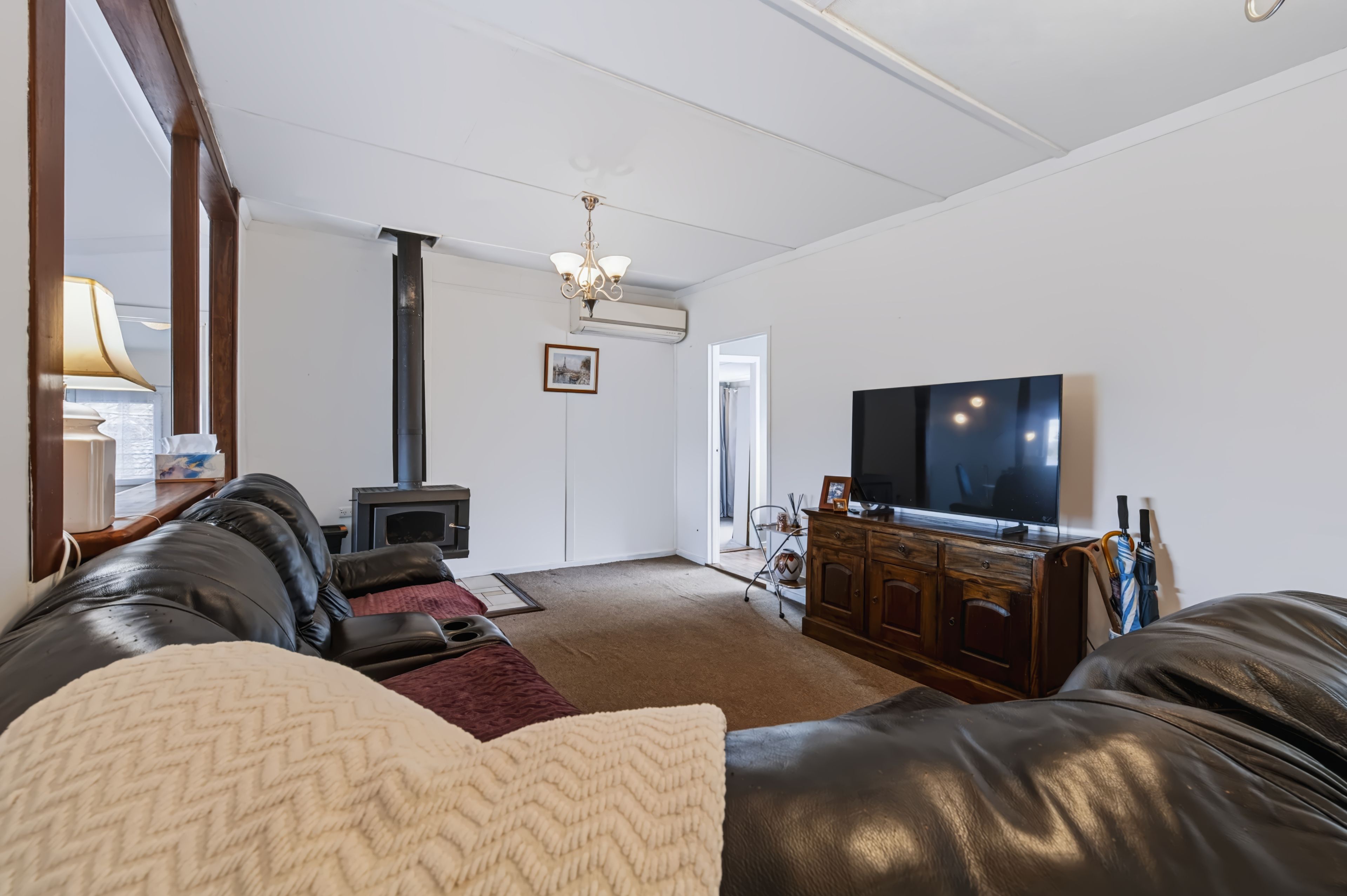 8 Forrest Street — photo 4 of 24