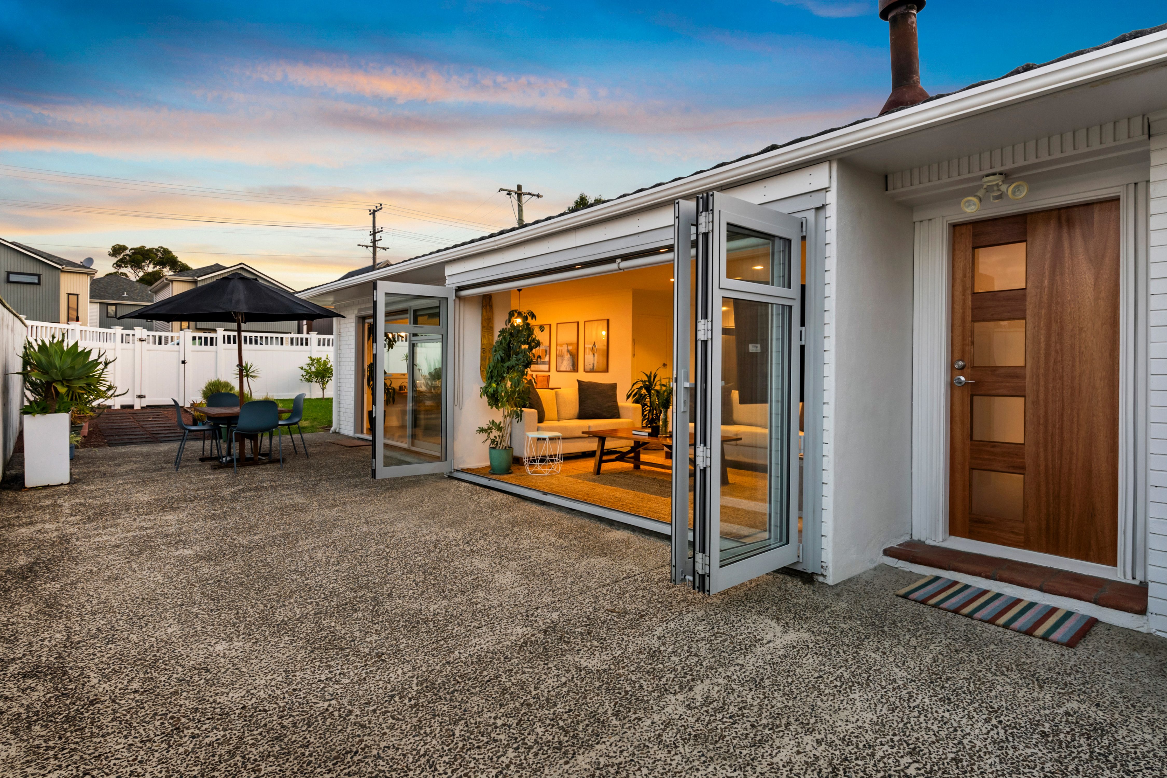 55 Matipo Road, Te Atatu Peninsula, Waitakere City