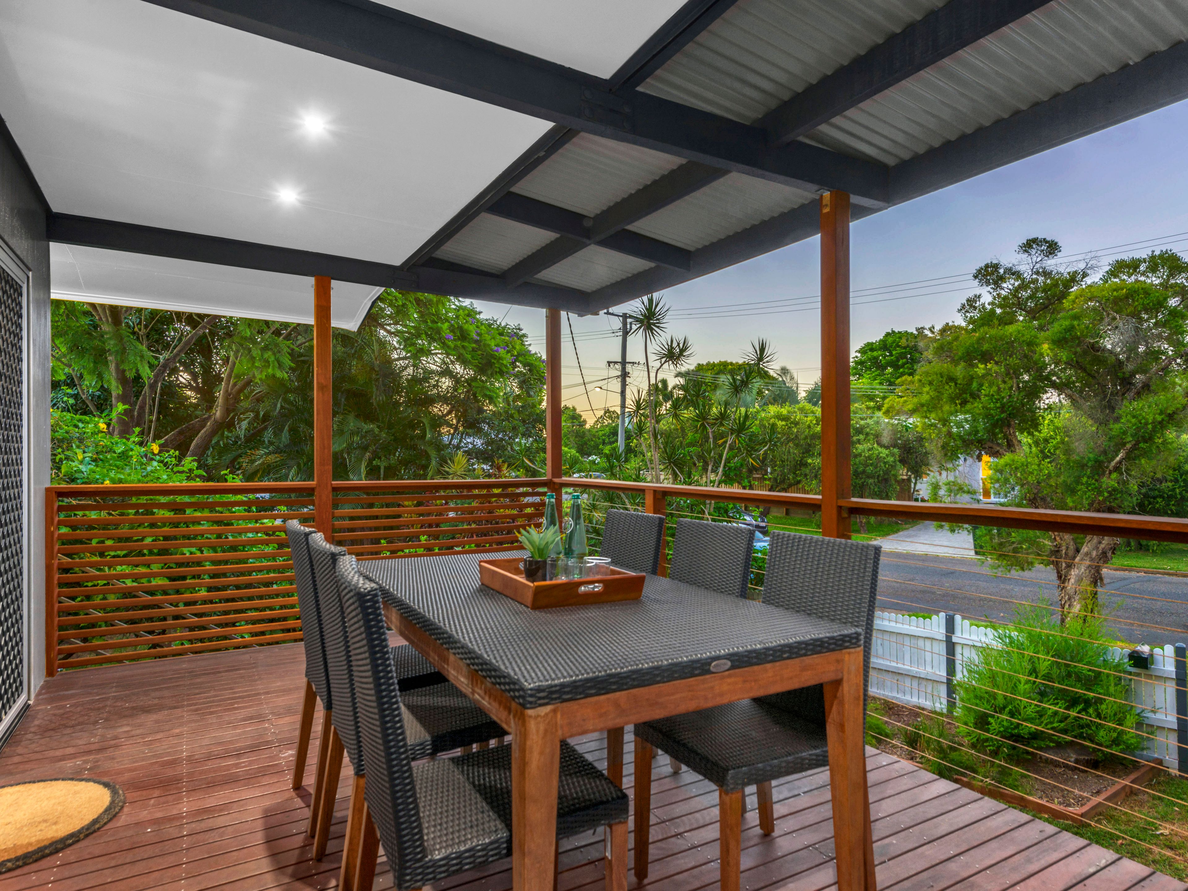 80 Lancelot Street, Tennyson, QLD 4105