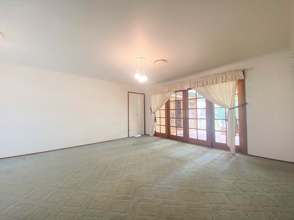 45 Poplar Crescent, Bradbury, NSW 2560
