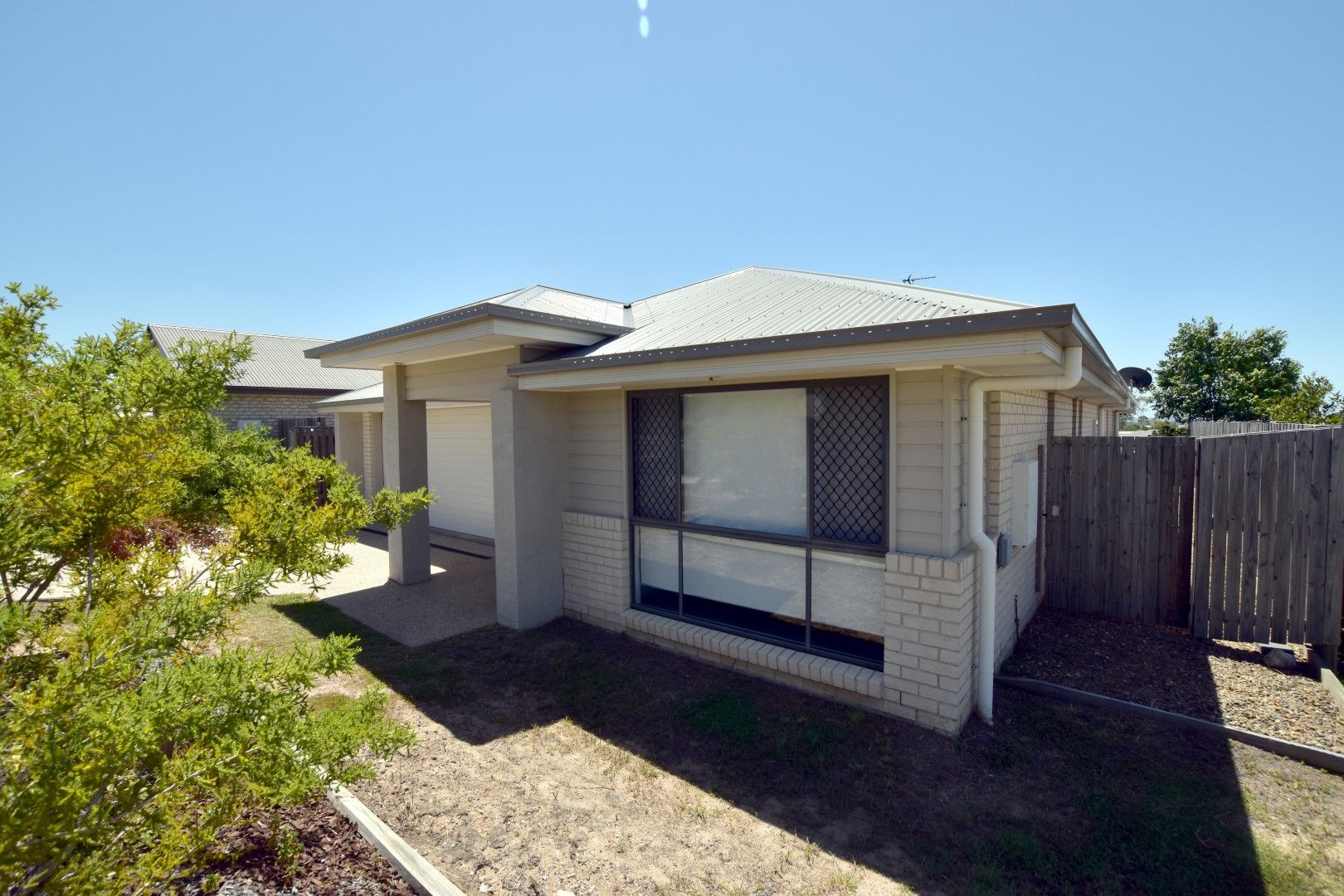 116 Emmadale Drive, New Auckland, QLD 4680
