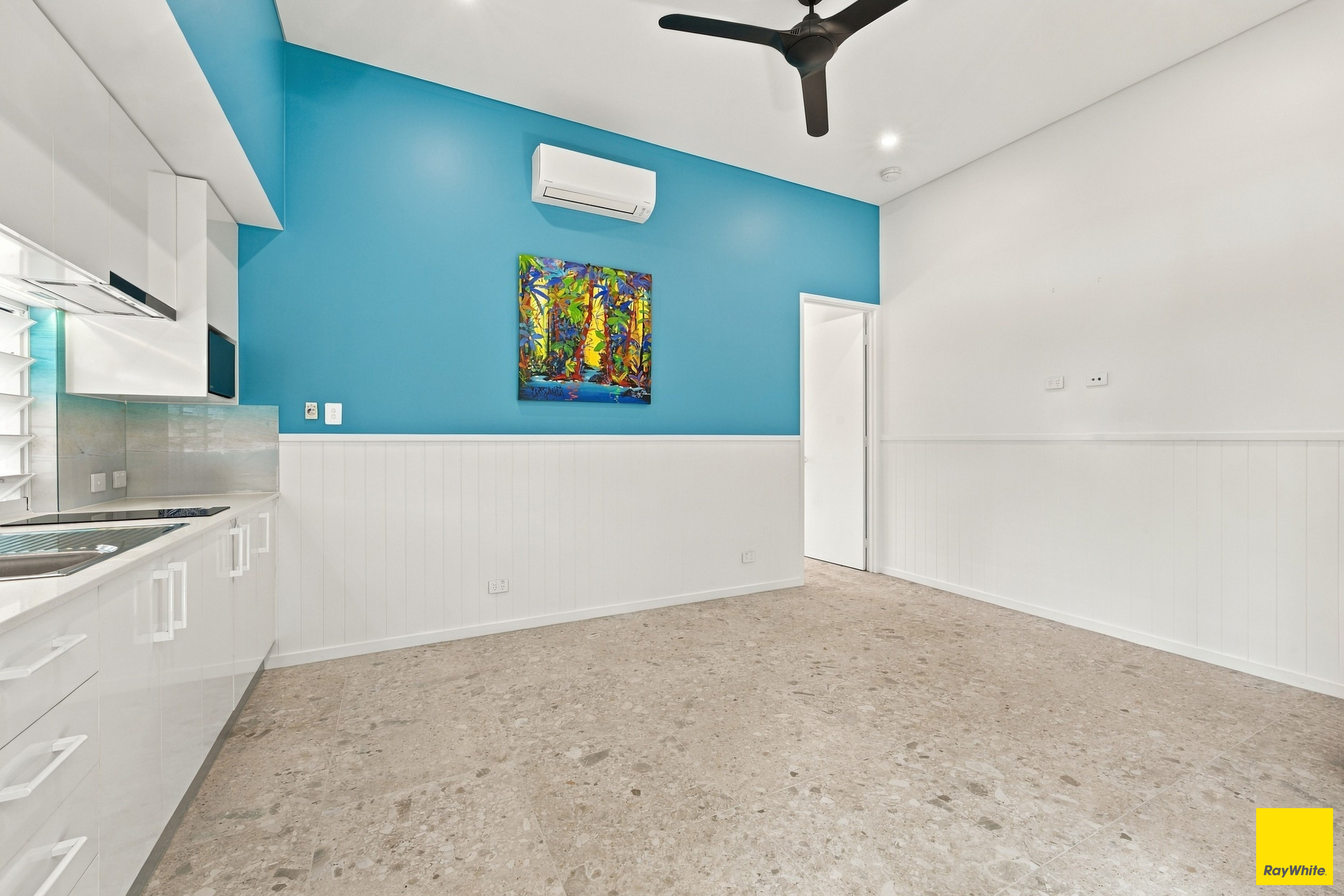12 Sennfeld Close — photo 6 of 30