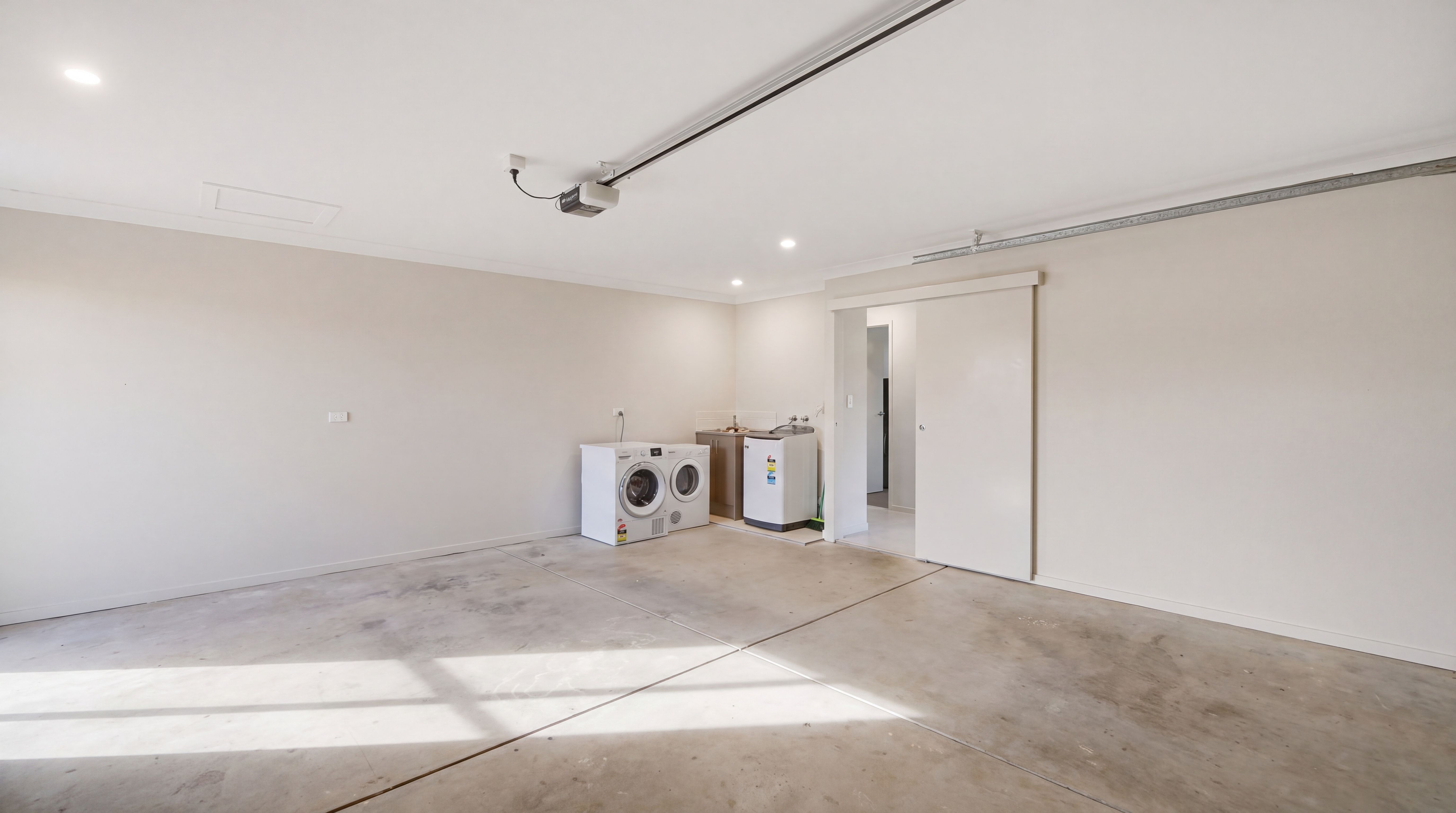 9 Rosewood Drive — photo 15 of 19