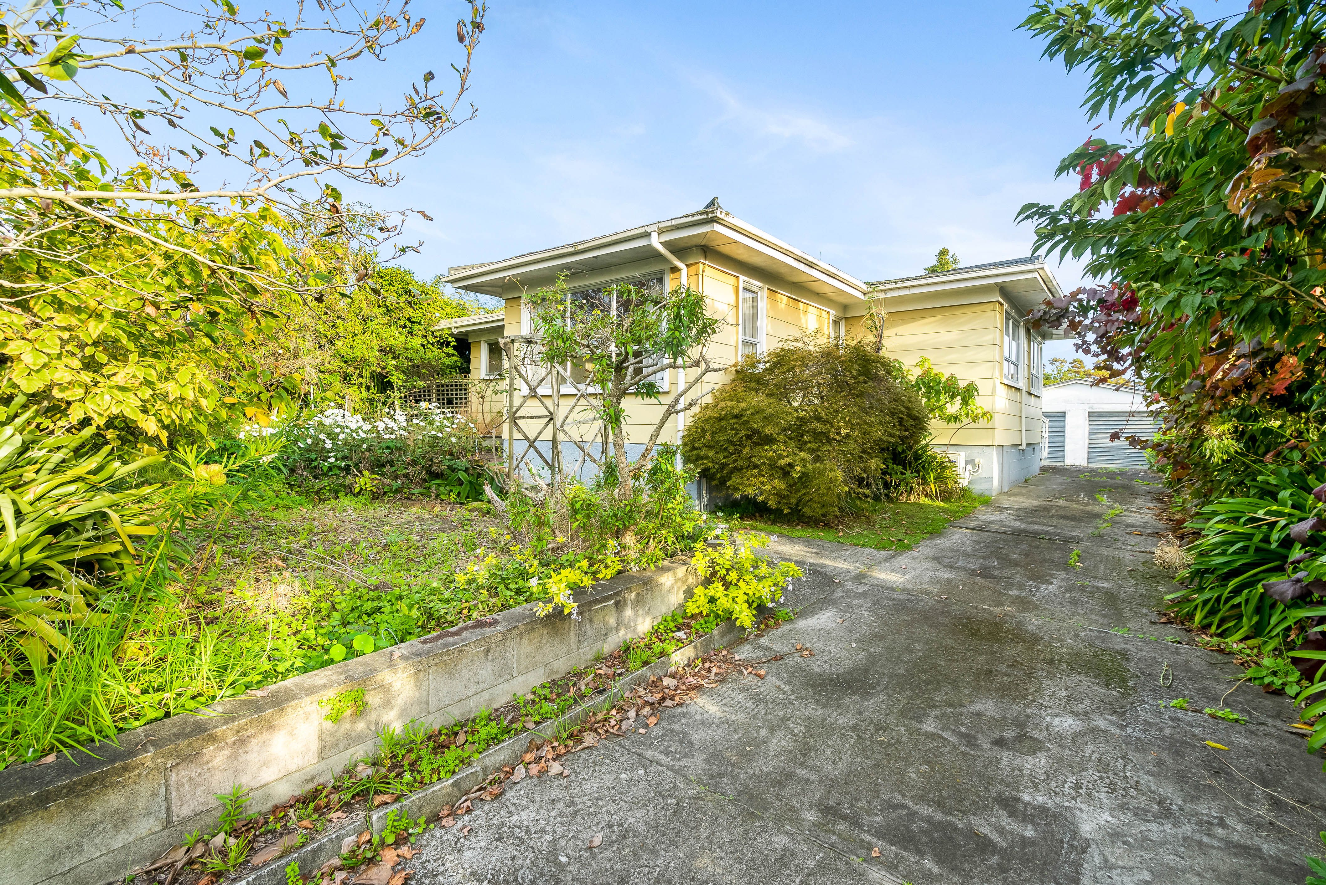 54 Rodney Street, Howick, Manukau City