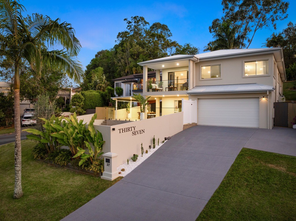 37 Cairngorm Street, Carrara, QLD 4211