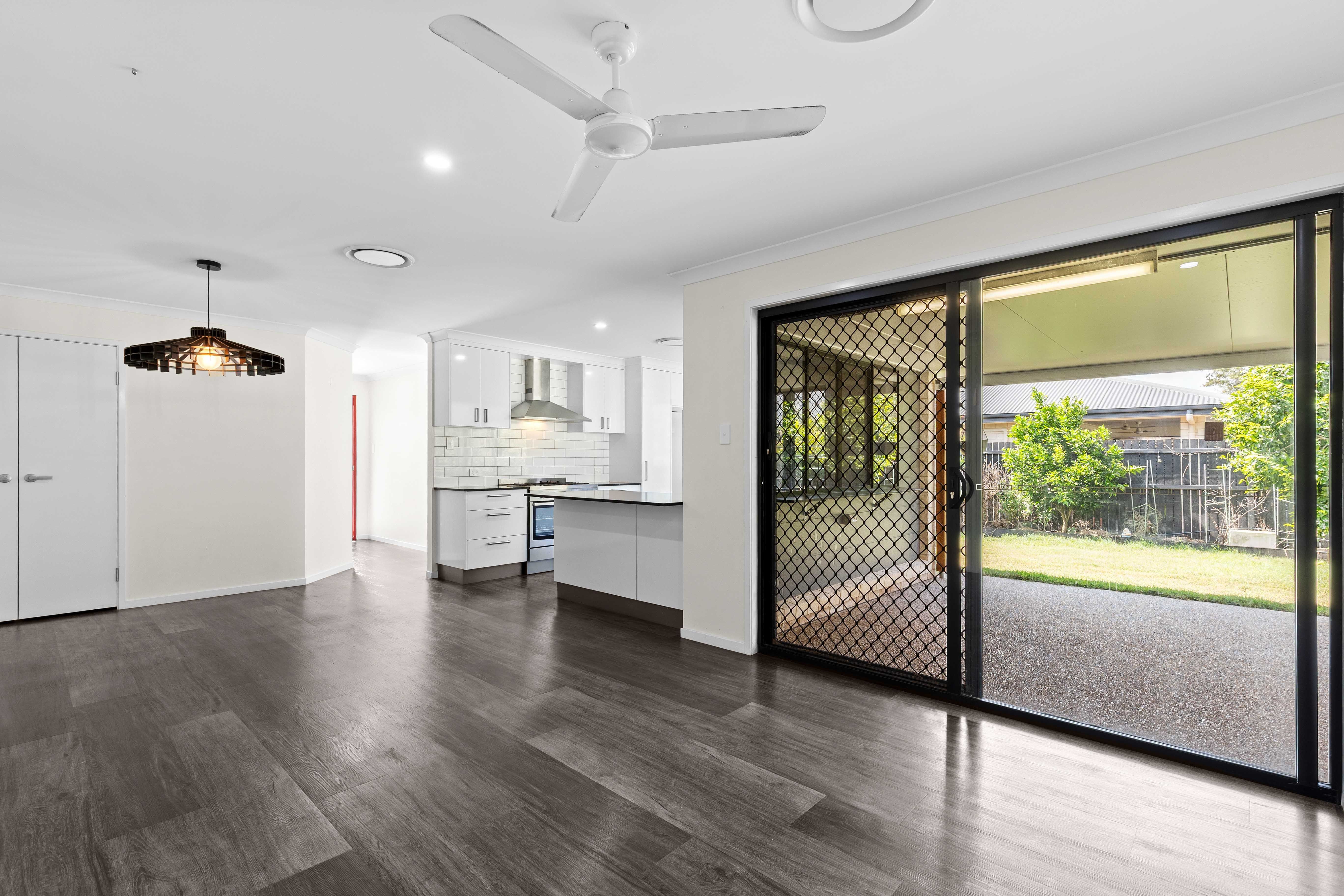 62 Cheyne Circuit — photo 17 of 22