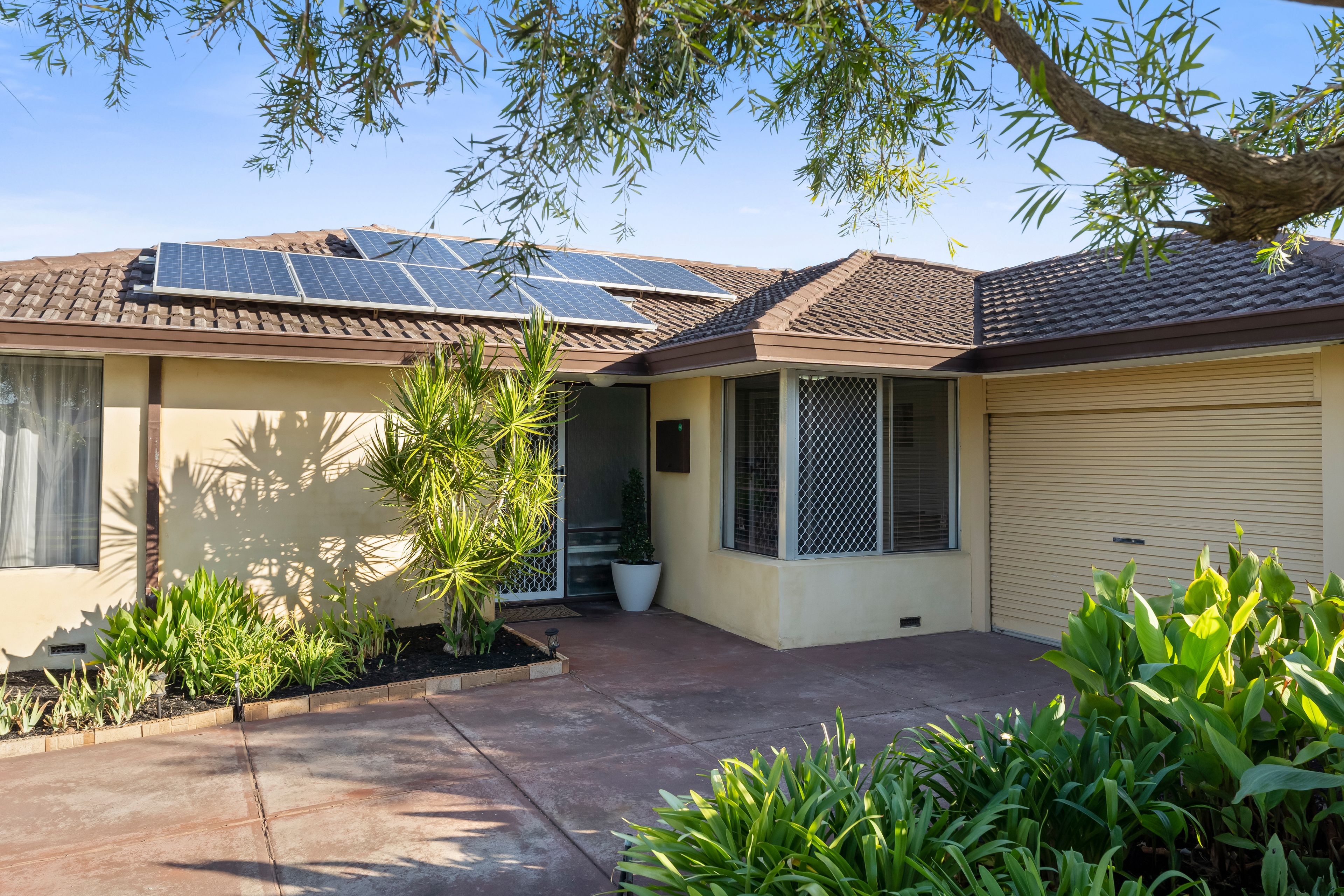 7 Holten Court, Cooloongup, WA 6168