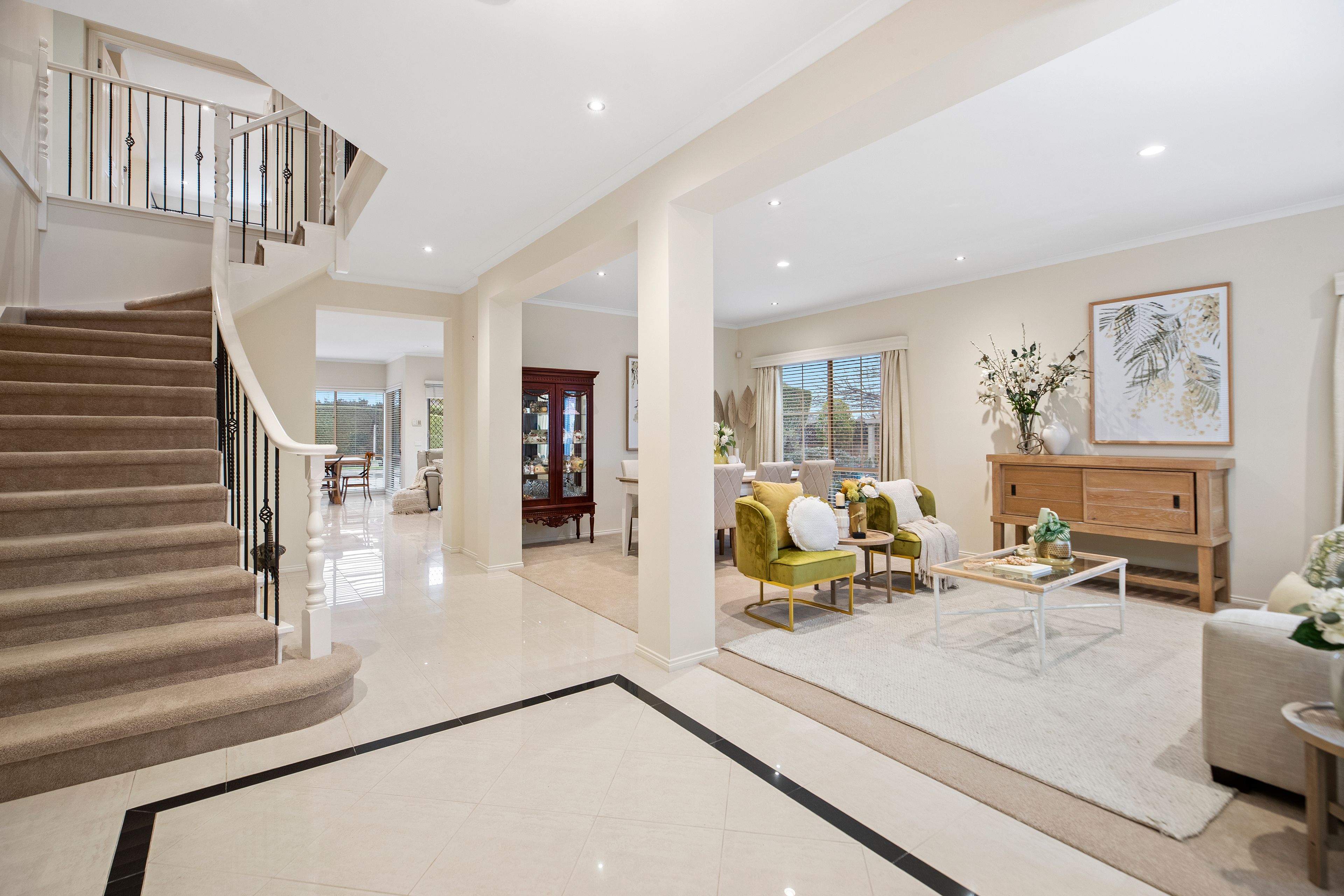 13 Sovereign Crest Boulevard, Rowville, VIC 3178