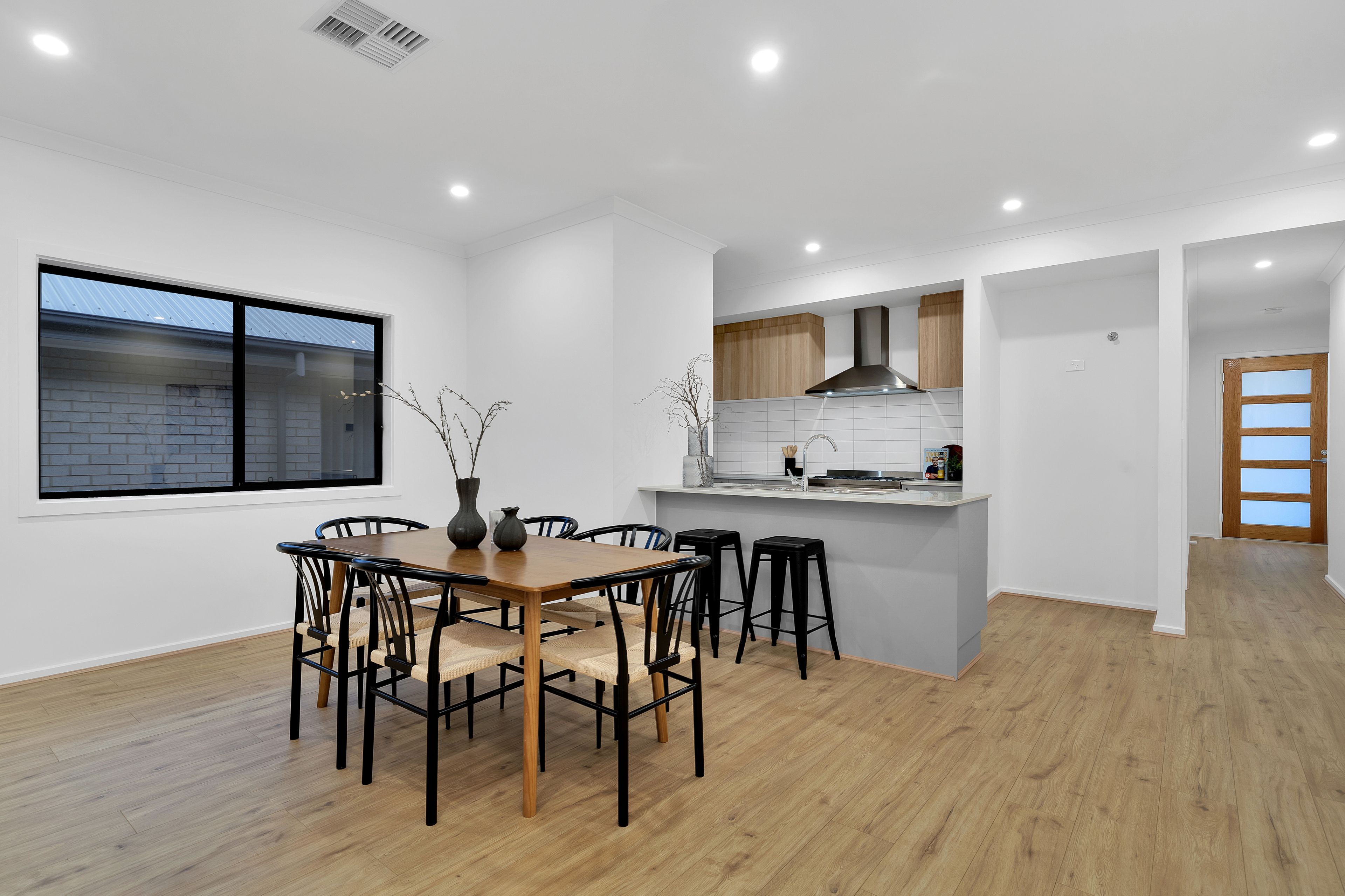 4 Prado Street — photo 5 of 19