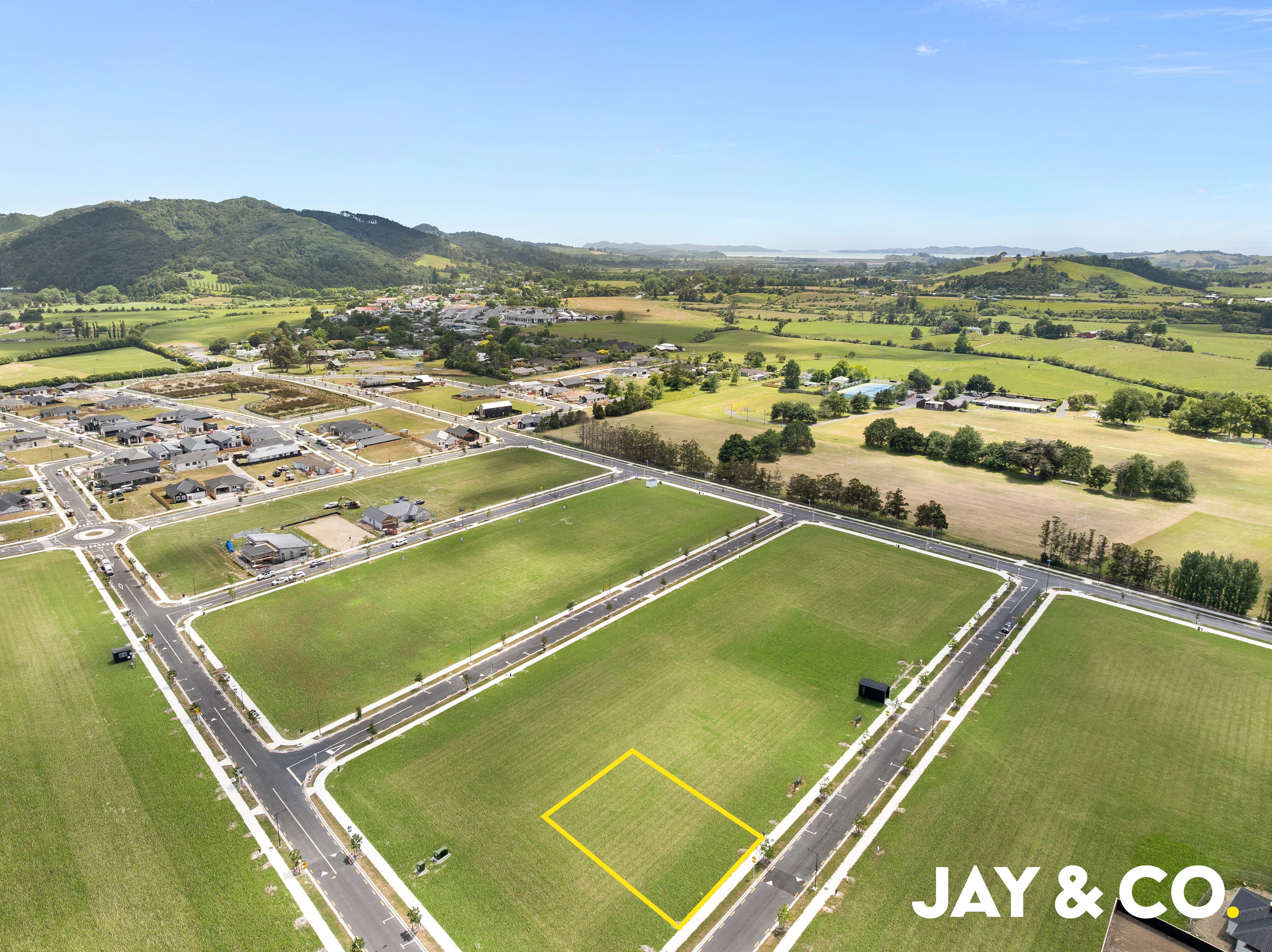 16 Tamariki Road, Clevedon, Manukau City