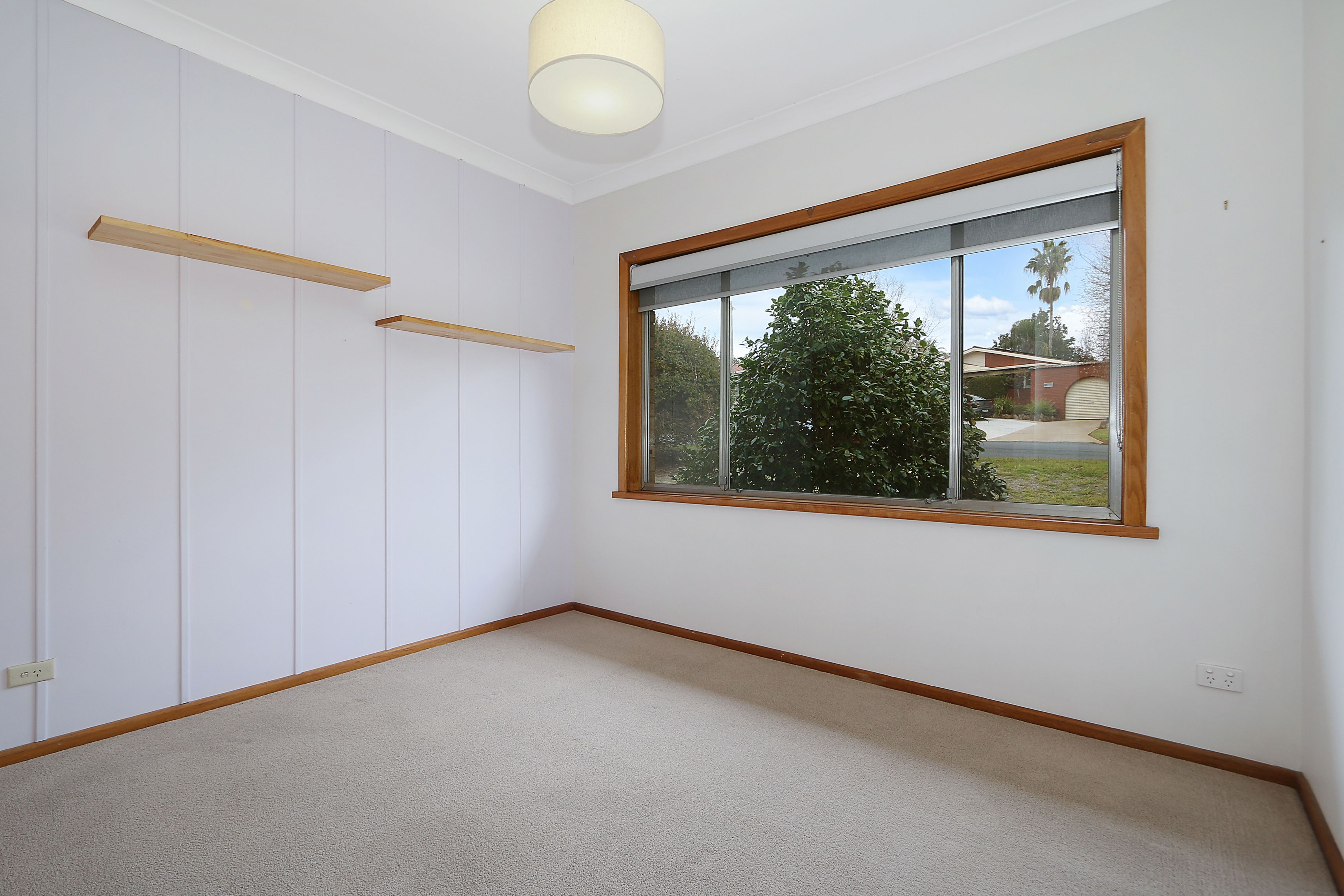 304 Desmond Street — photo 5 of 12