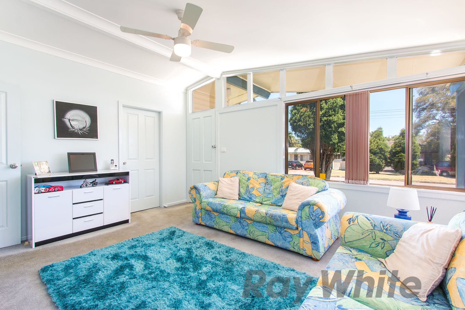 19 Cassia Crescent, Gateshead, NSW 2290