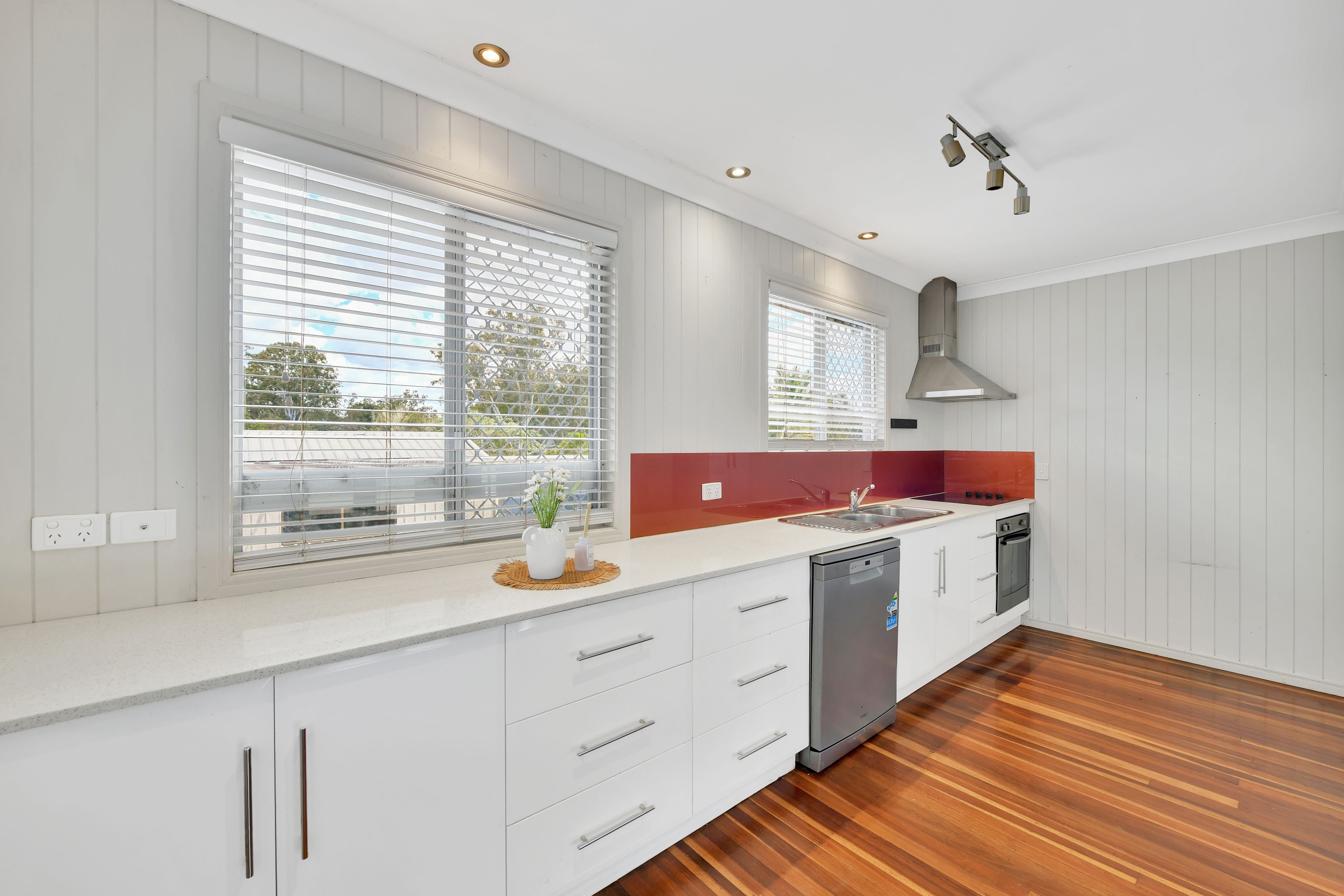 1 Belleglade Avenue — photo 9 of 20
