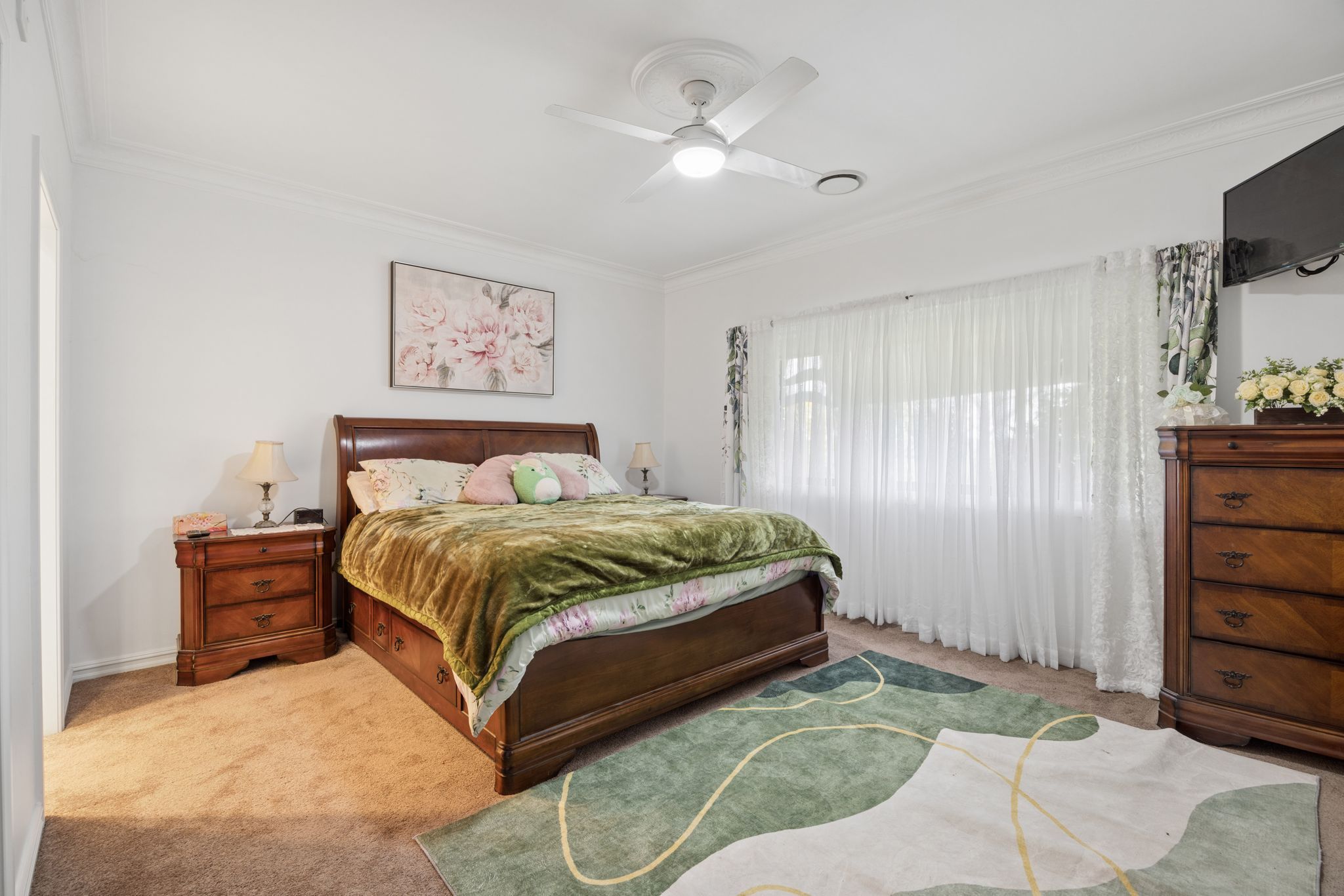 70 Roberts Road — photo 8 of 27