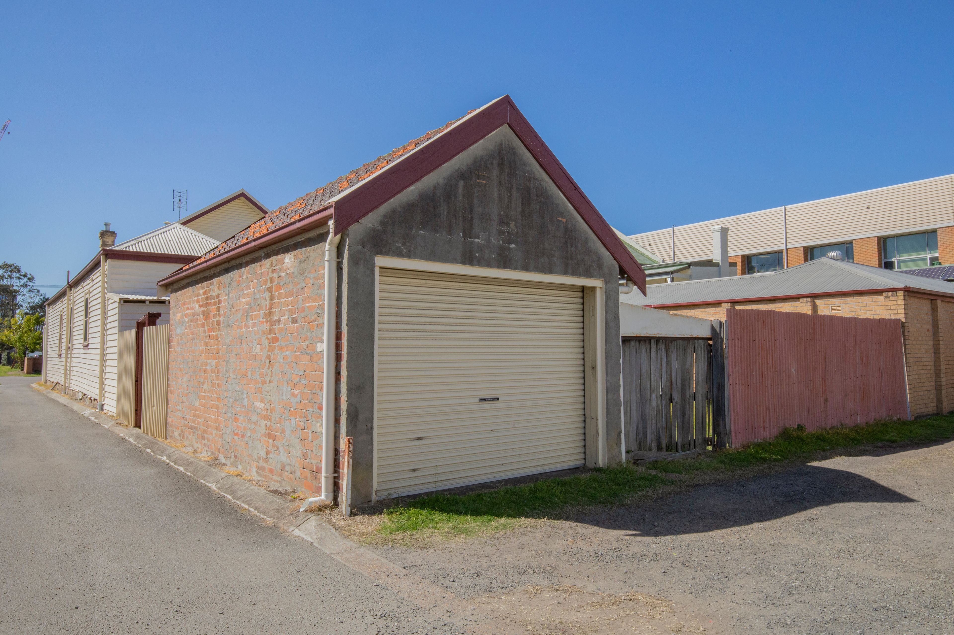 2-4 Ada Street — photo 20 of 26