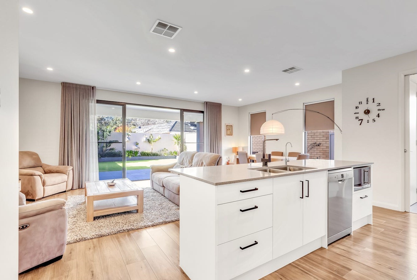 15A Tracey Avenue, Flinders Park, SA 5025