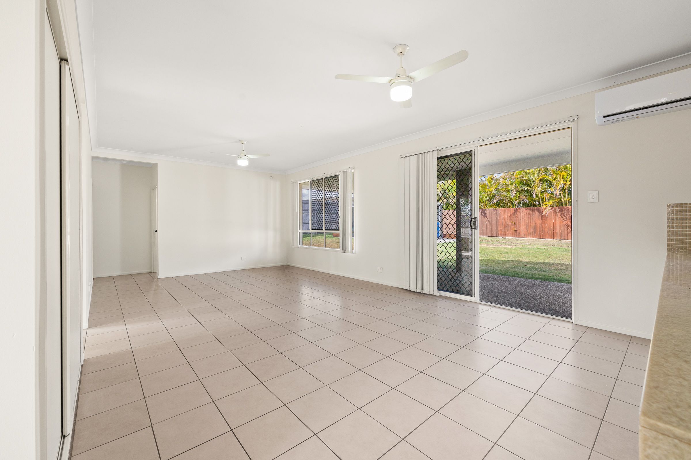 16 Iris Court — photo 6 of 20