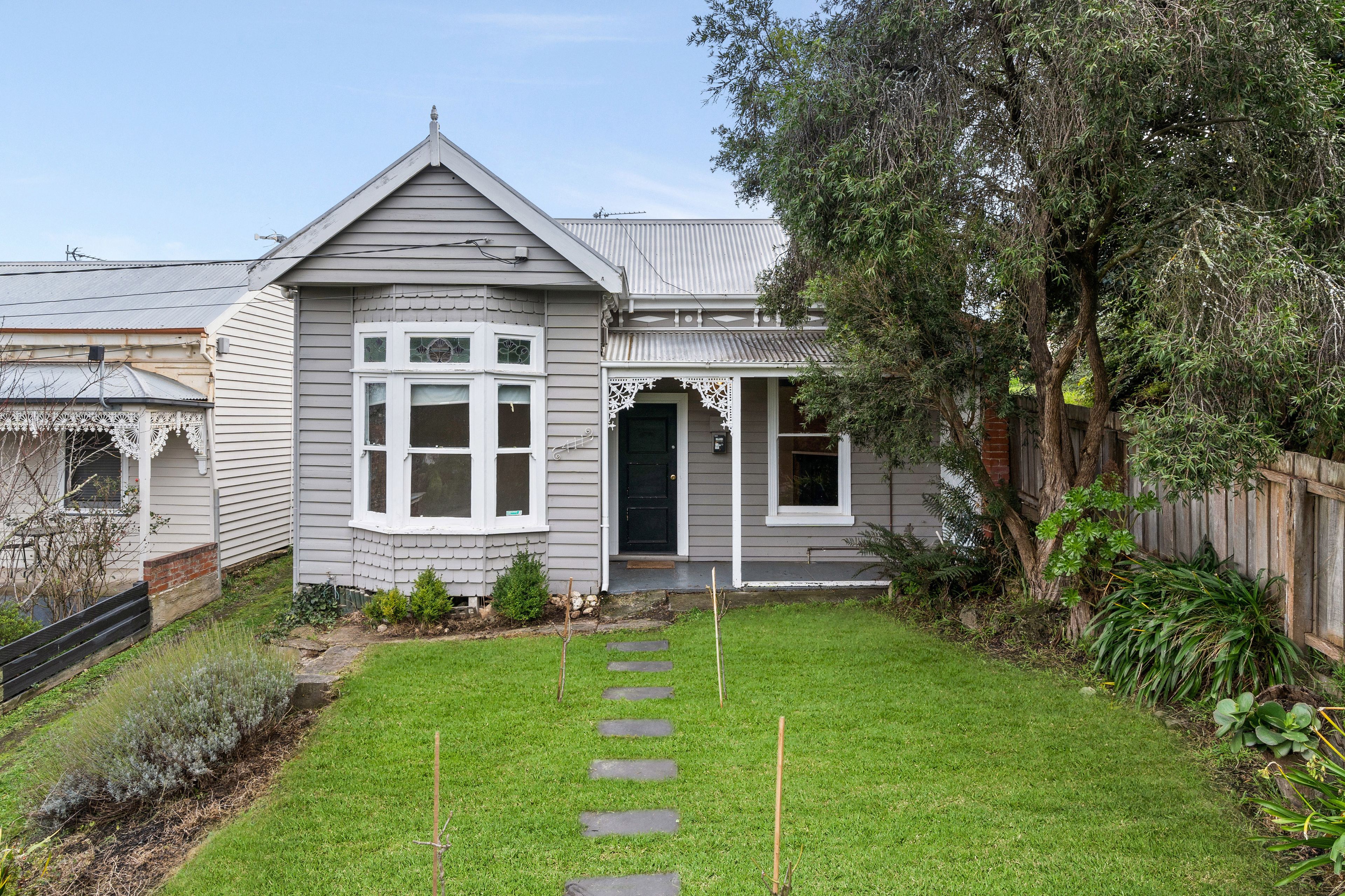 411 Nicholson Street, Black Hill  Victoria  3350, Australia