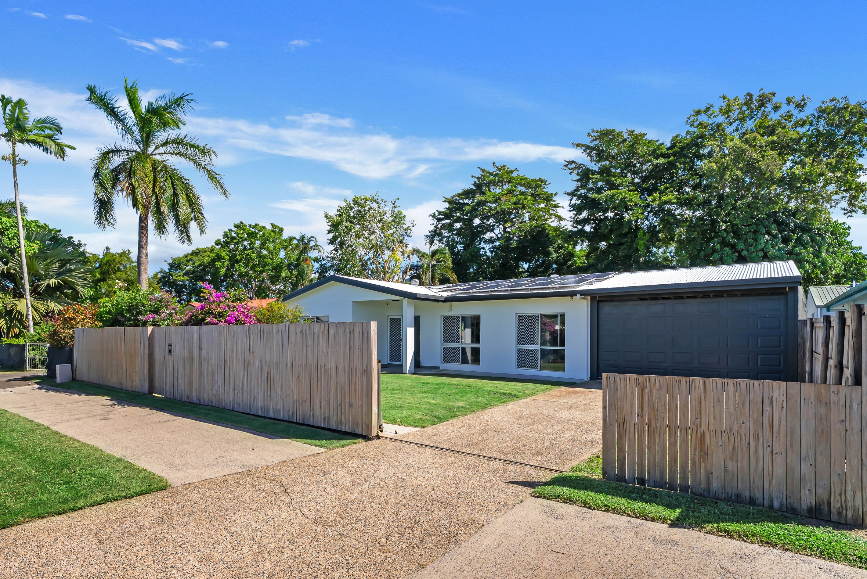 15 Sirius Street, Bentley Park, QLD 4869