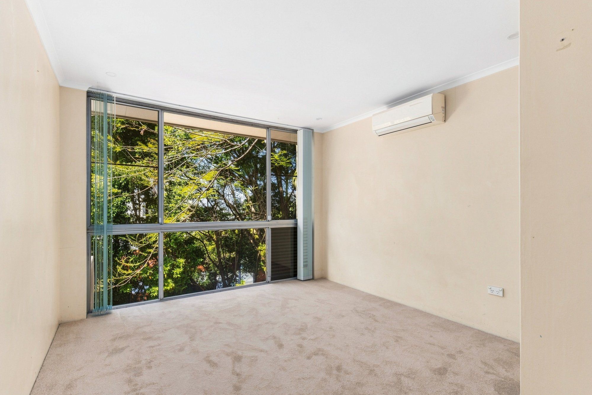 5/25 Normanby Terrace — photo 3 of 10